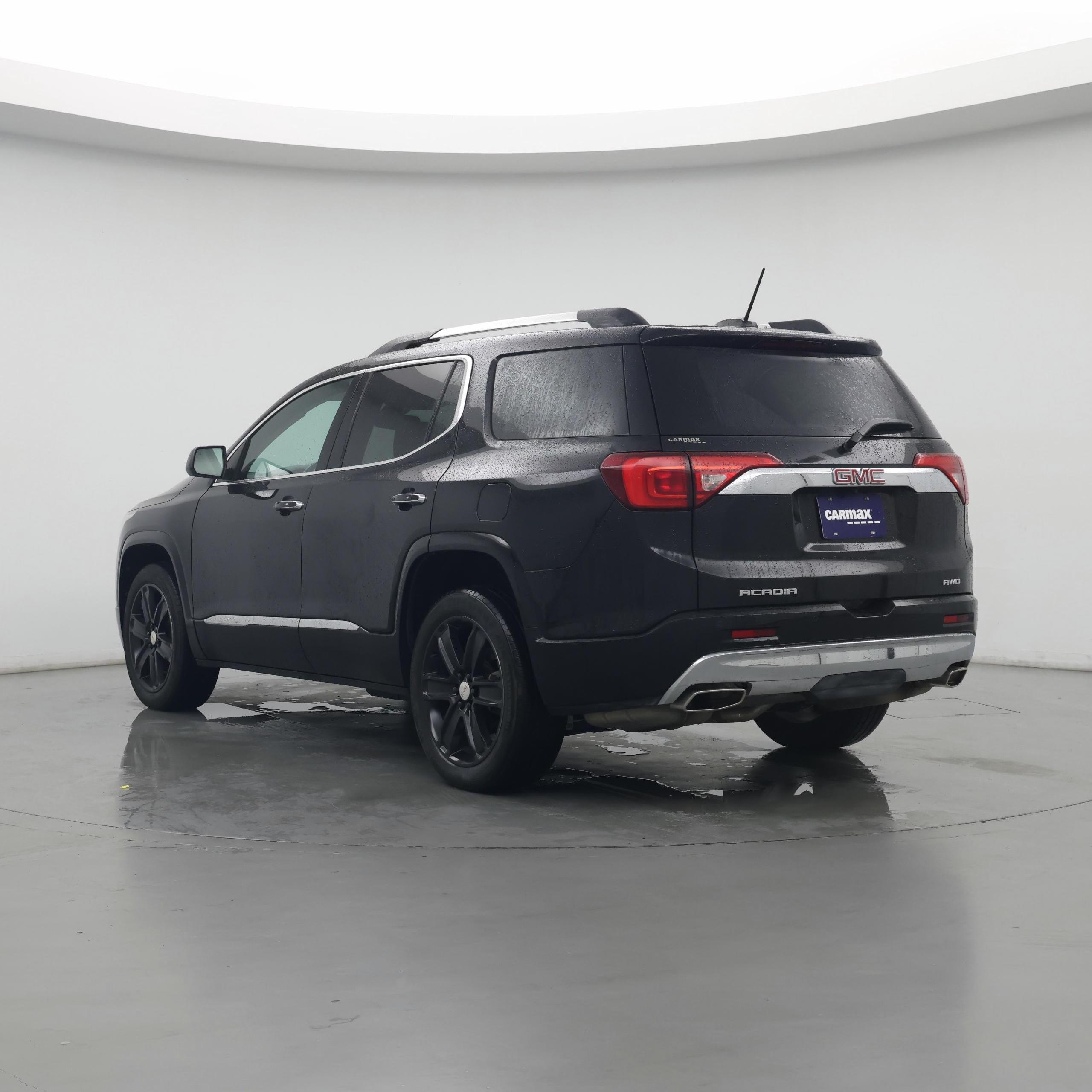 Thumbnail: 2017 GMC Acadia - 2