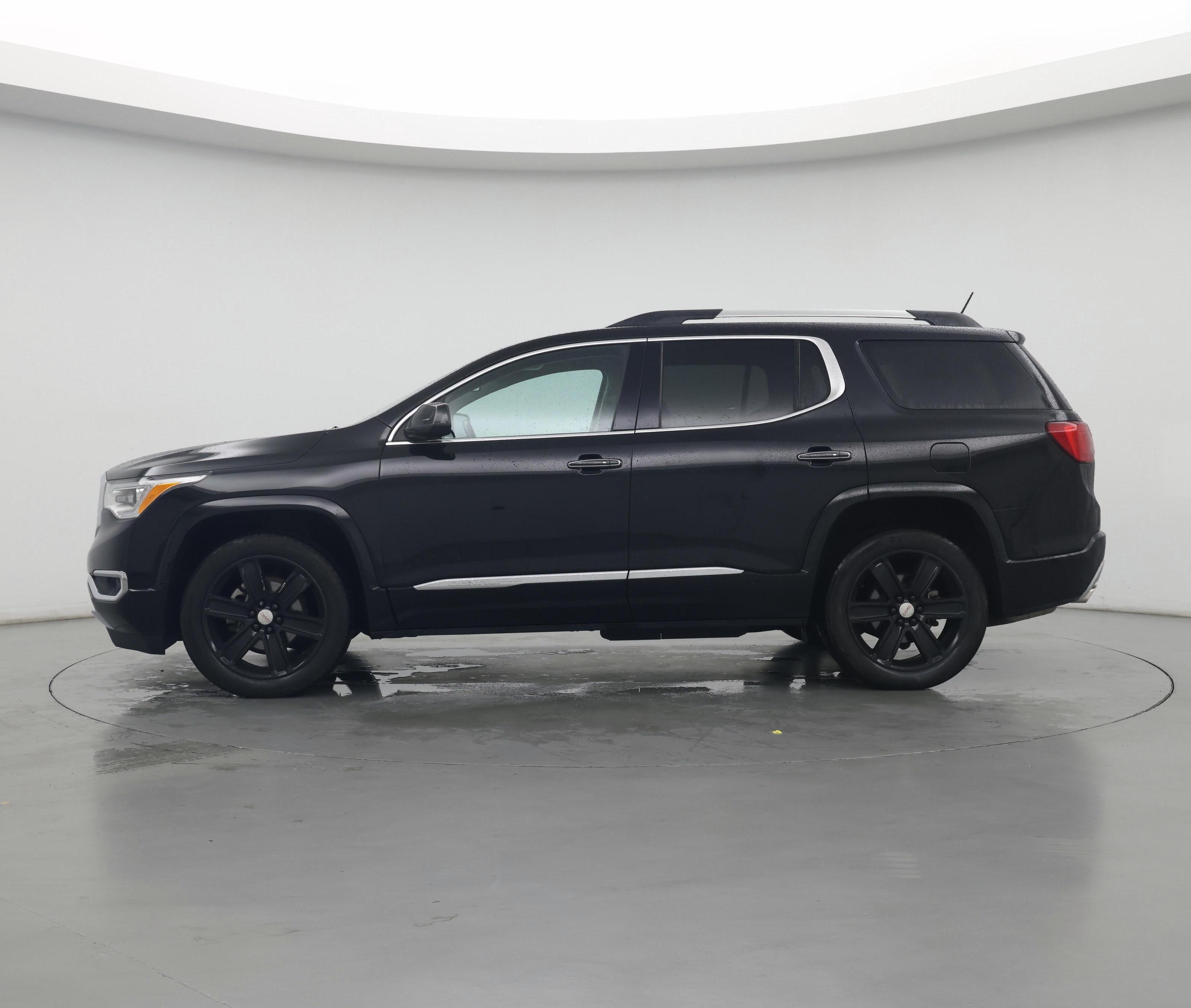 Thumbnail: 2017 GMC Acadia - 3