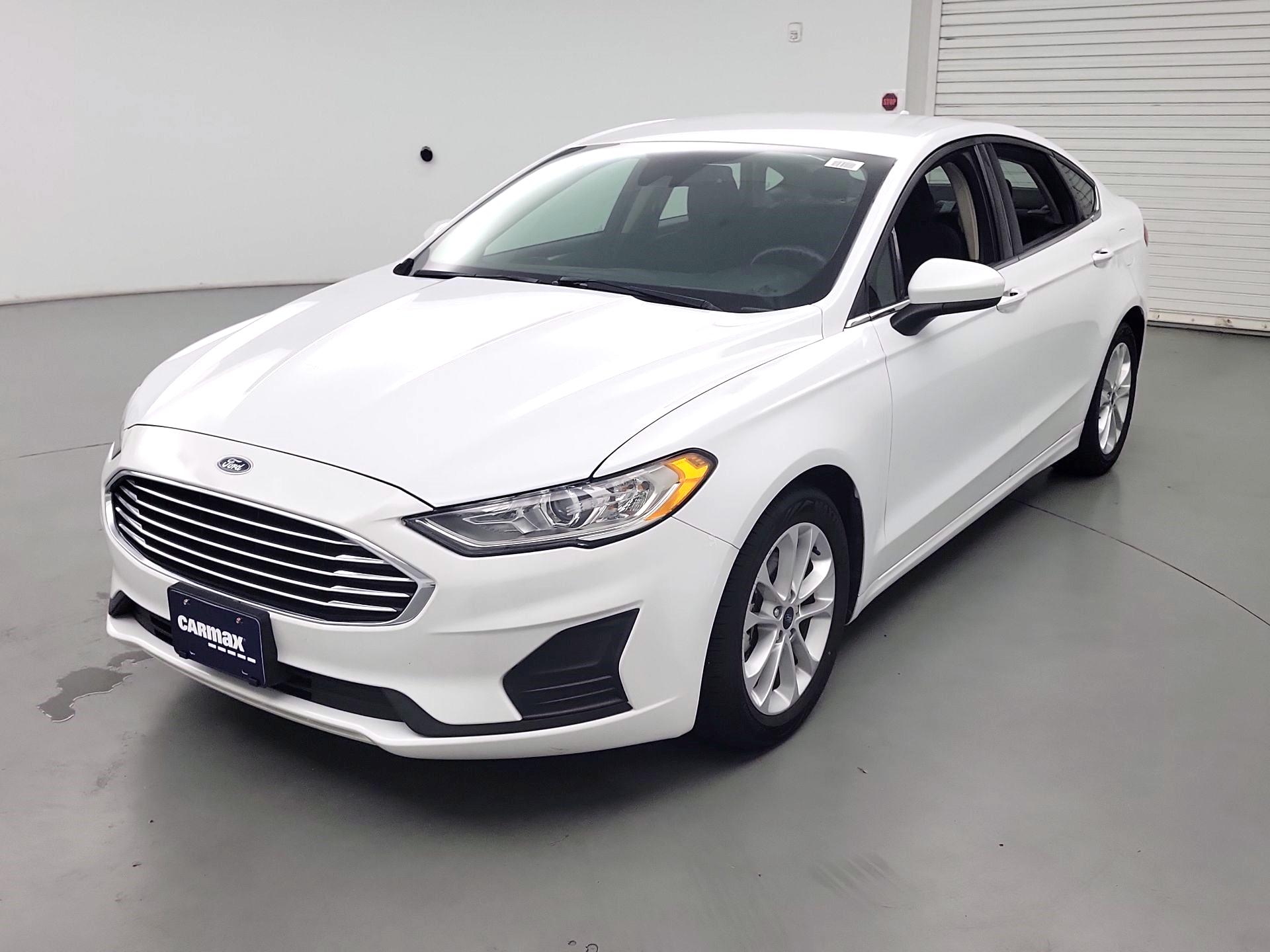 Thumbnail: 2020 Ford Fusion - 3