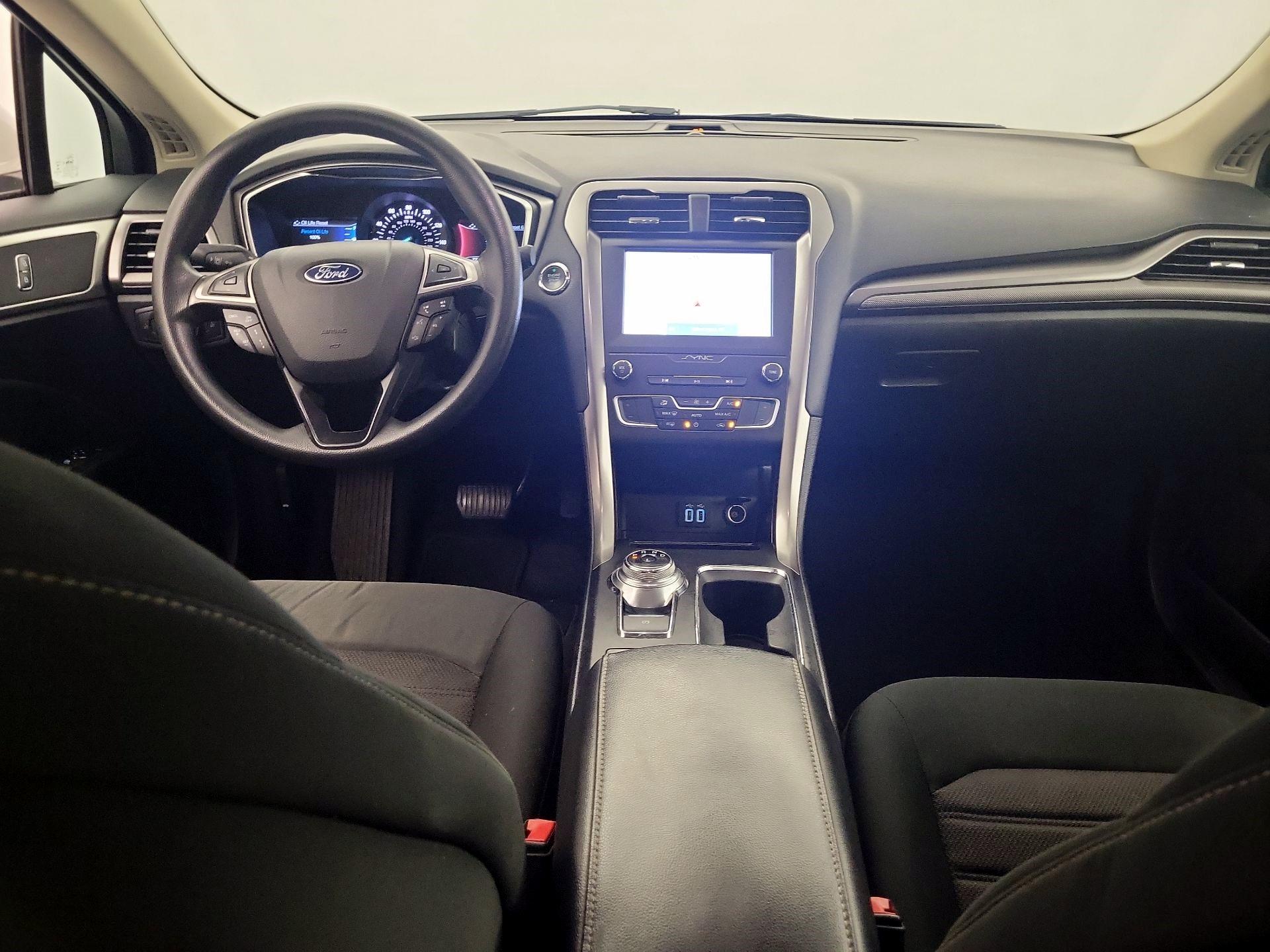Thumbnail: 2020 Ford Fusion - 8