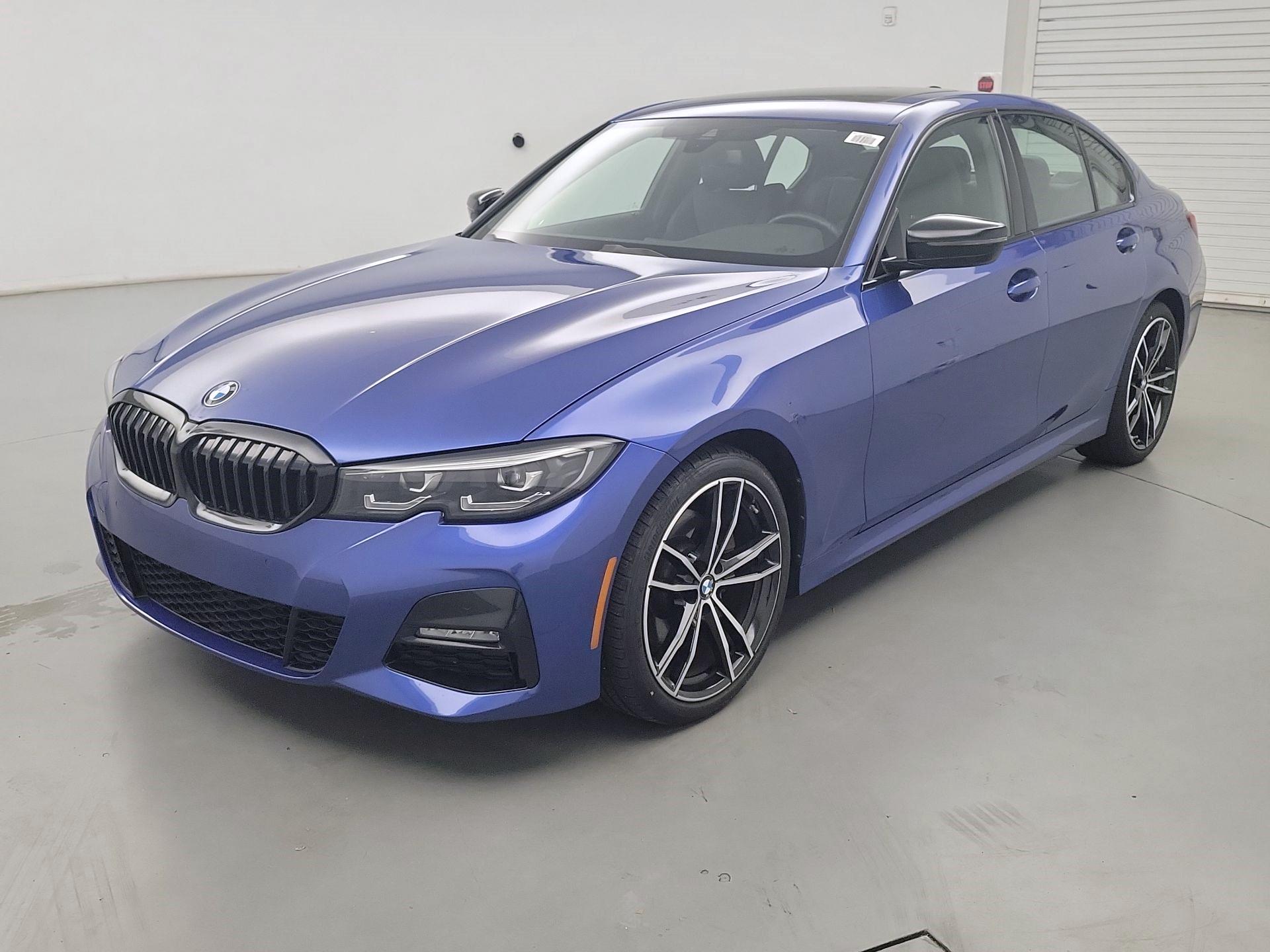 Thumbnail: 2022 BMW 3 Series - 3