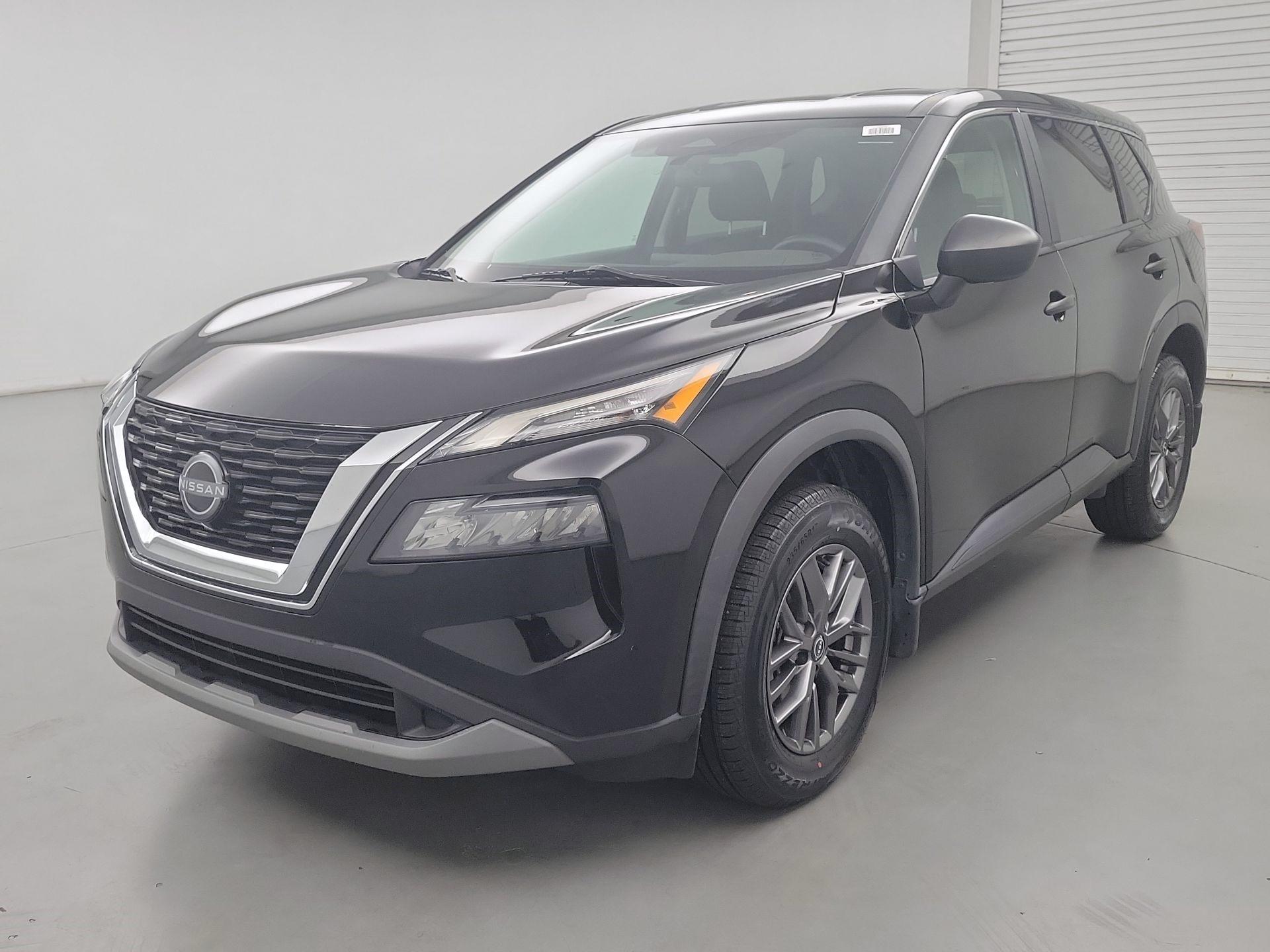 Thumbnail: 2023 Nissan Rogue - 3