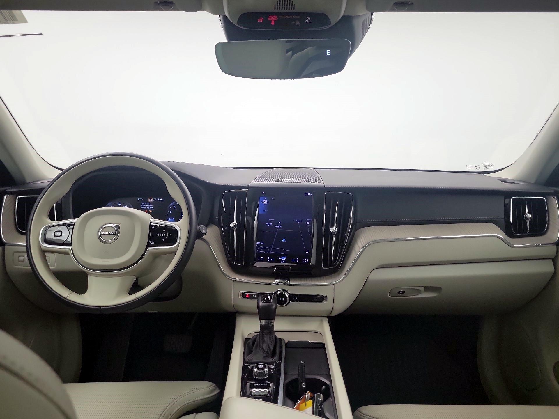 Thumbnail: 2021 Volvo XC60 - 8