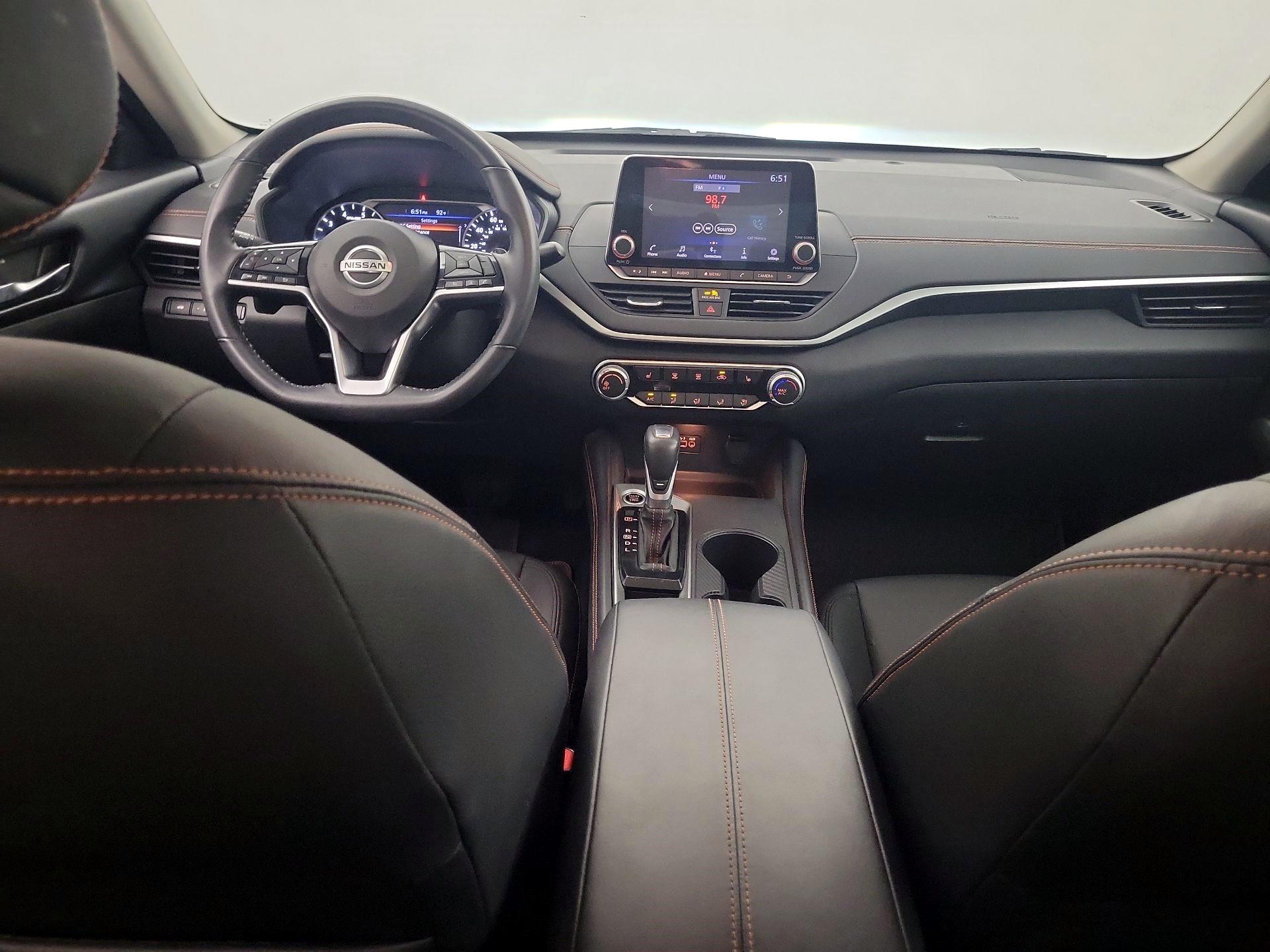 Thumbnail: 2020 Nissan Altima - 8