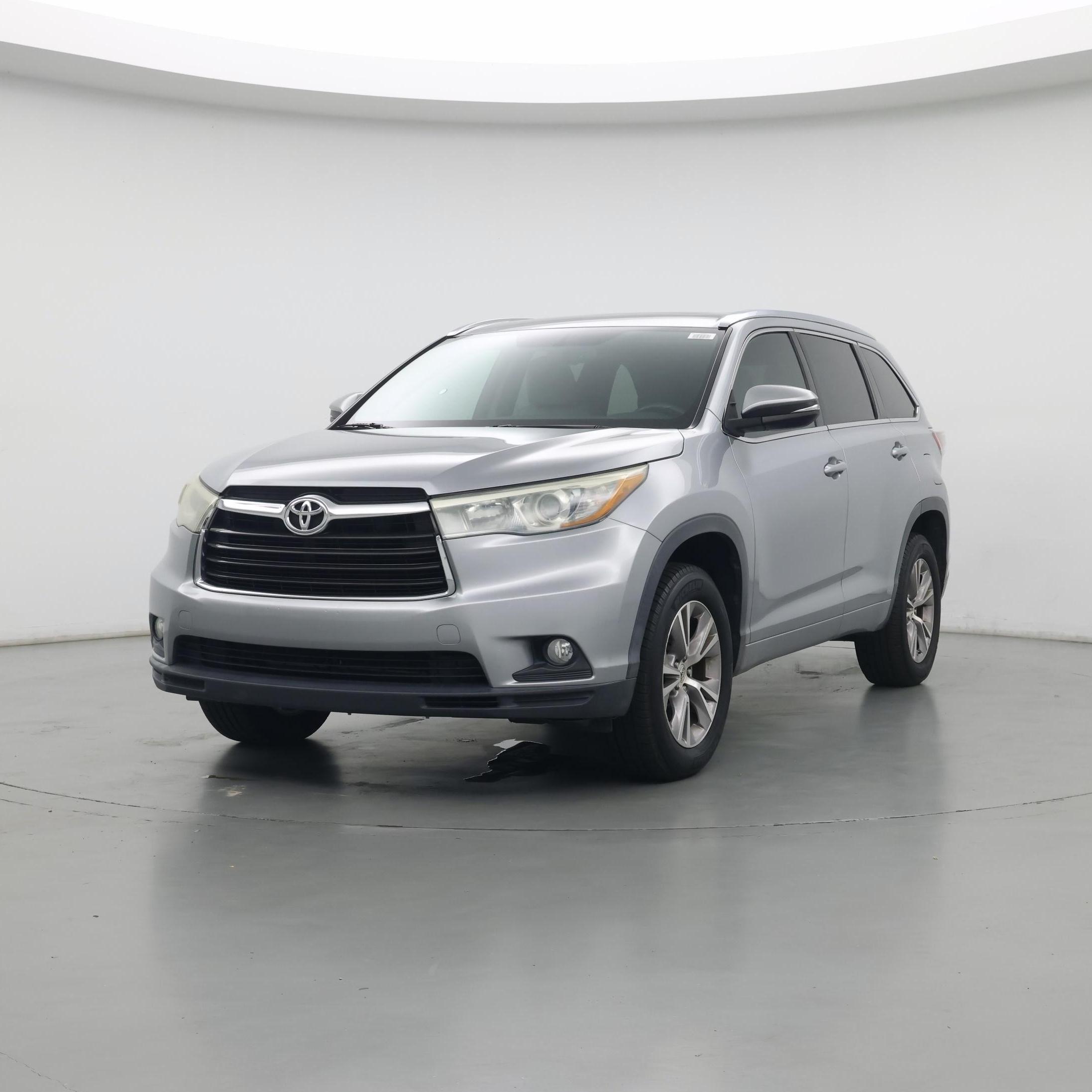 Thumbnail: 2015 Toyota Highlander - 4