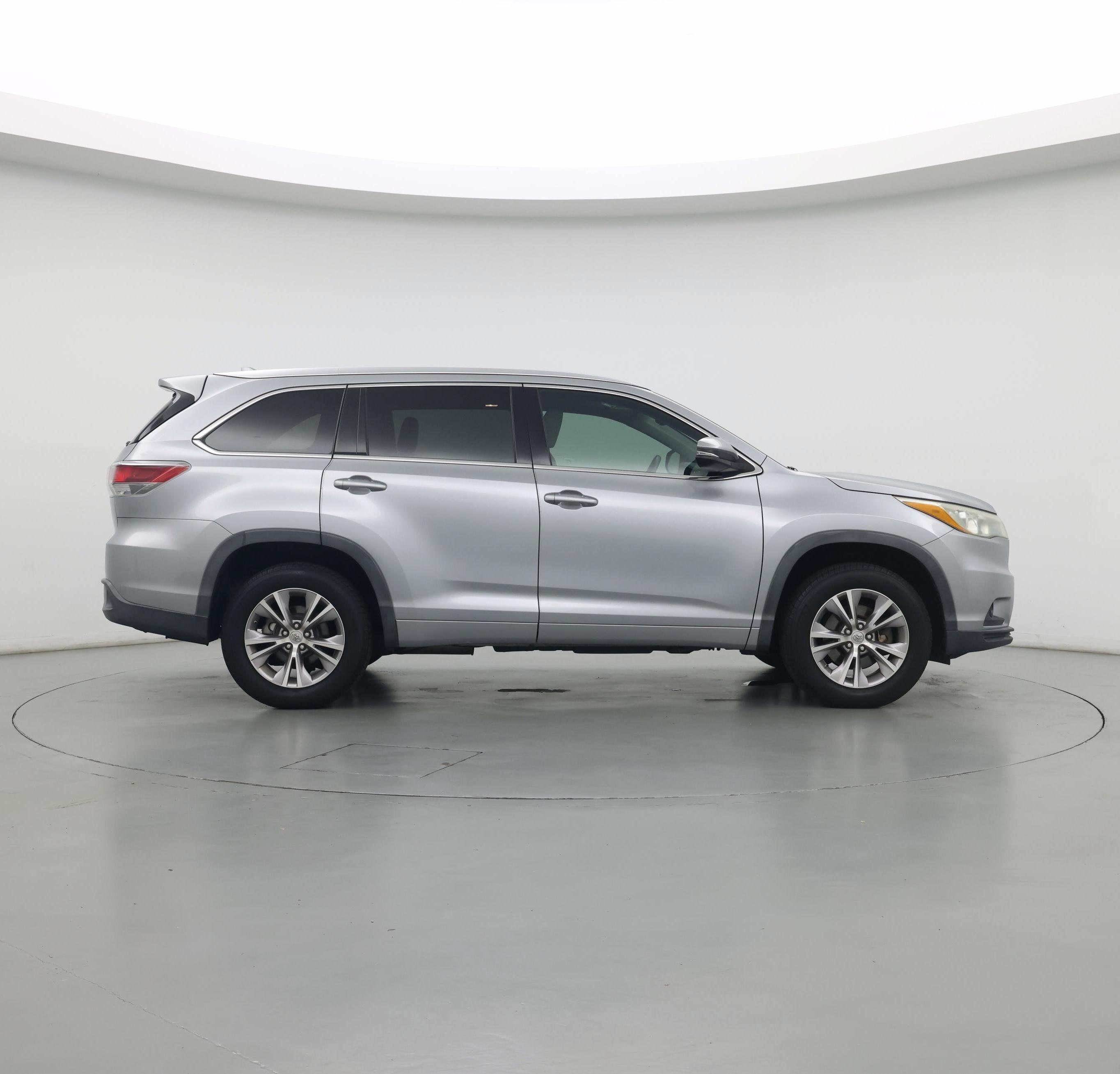 Thumbnail: 2015 Toyota Highlander - 7