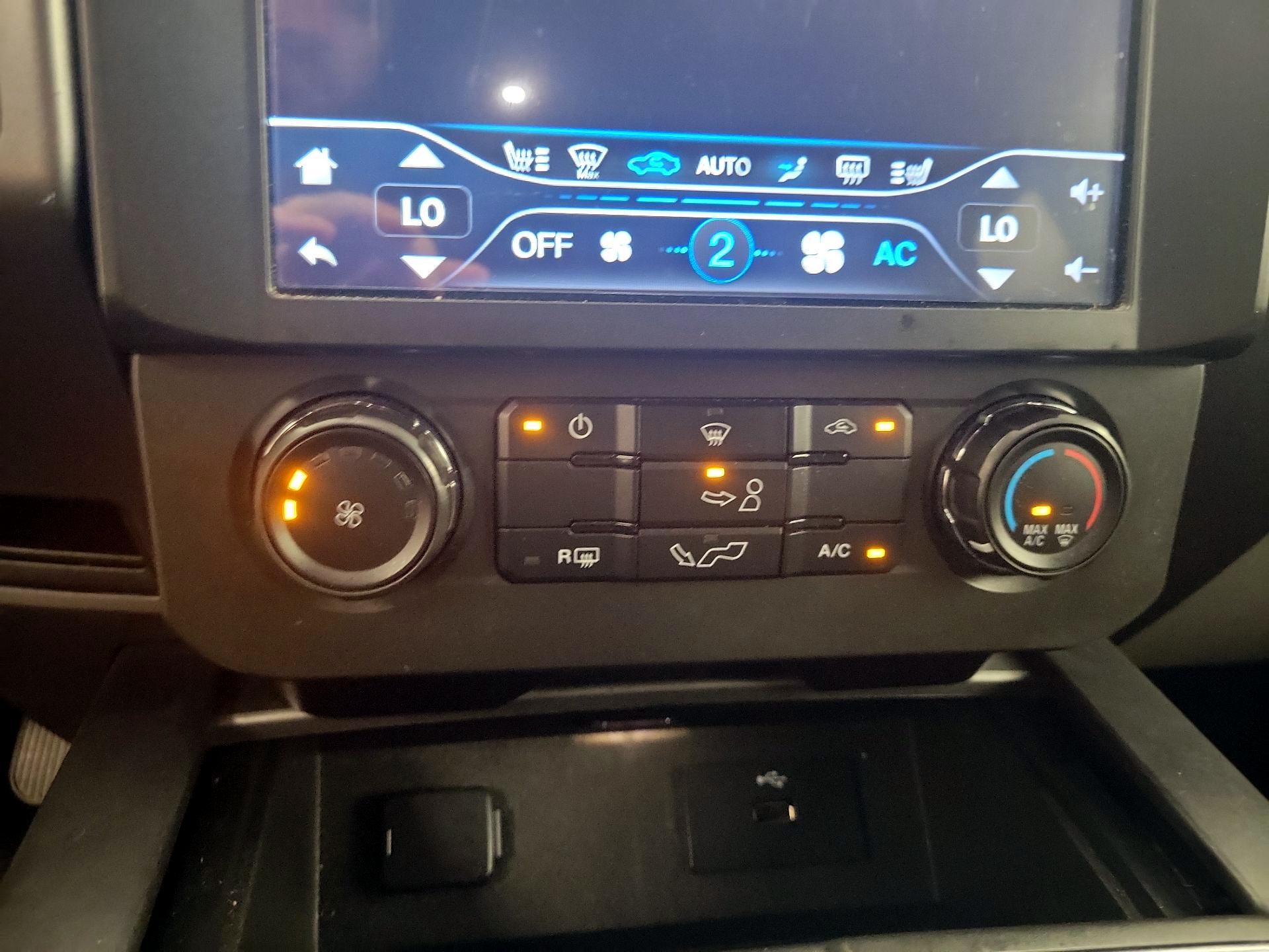 Thumbnail: 2016 Ford F-150 - 17