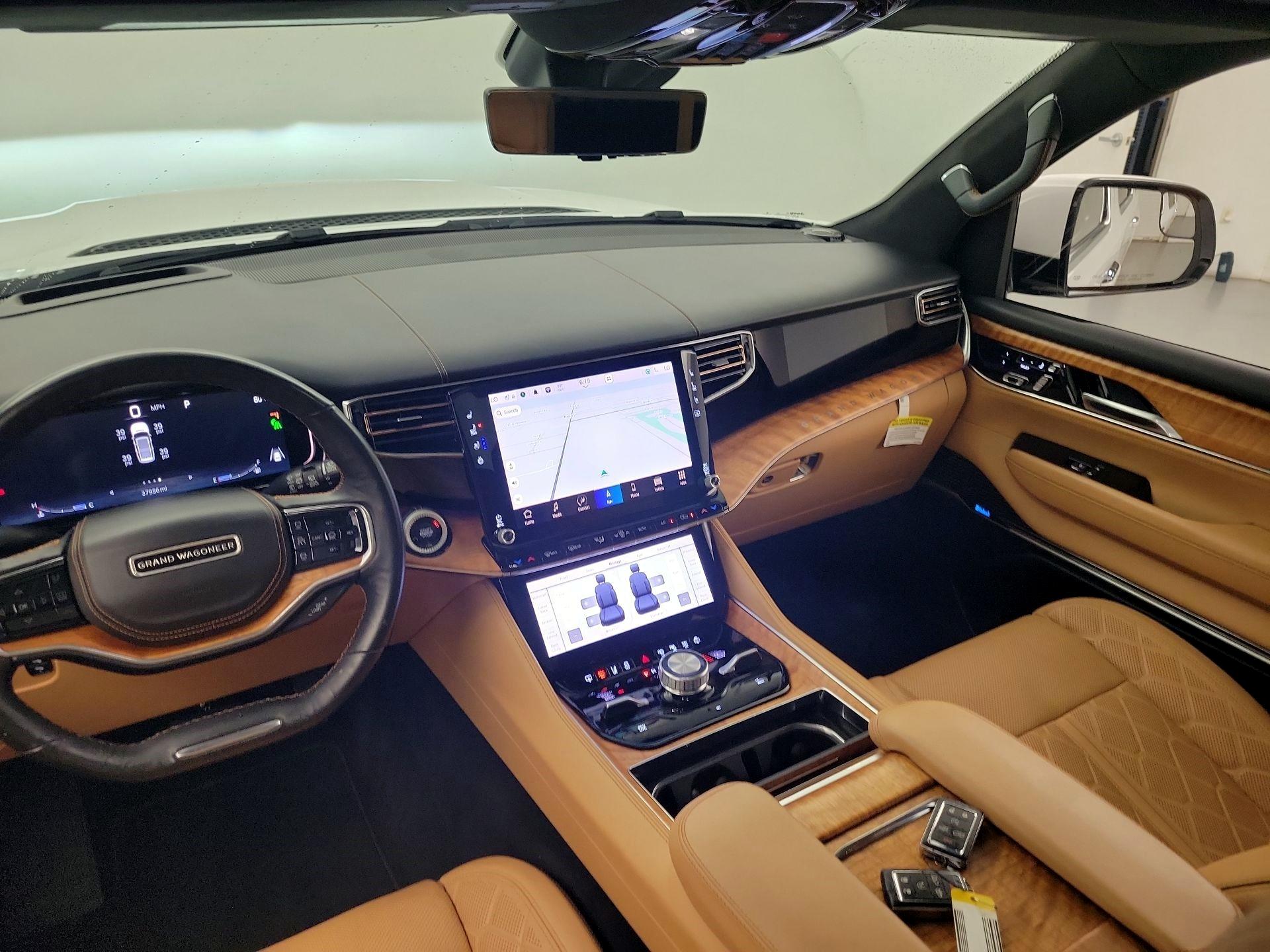 Thumbnail: 2022 Jeep Grand Wagoneer - 8