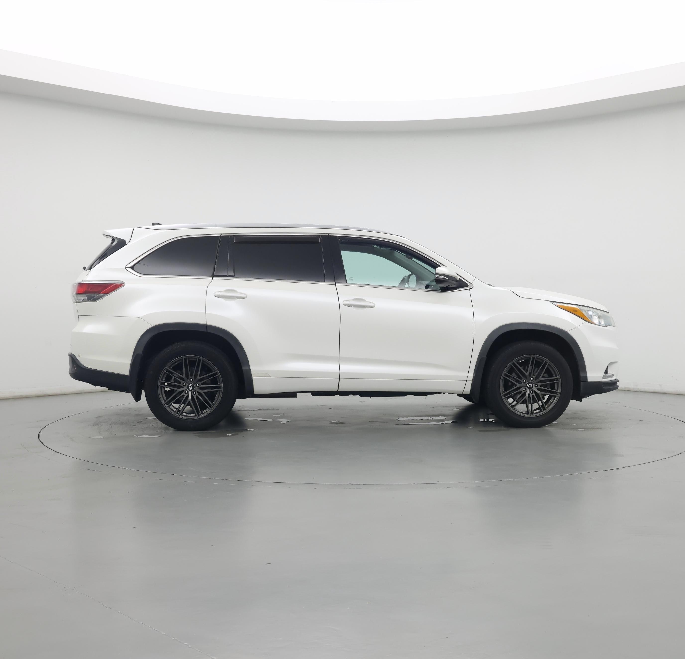 Thumbnail: 2014 Toyota Highlander - 7