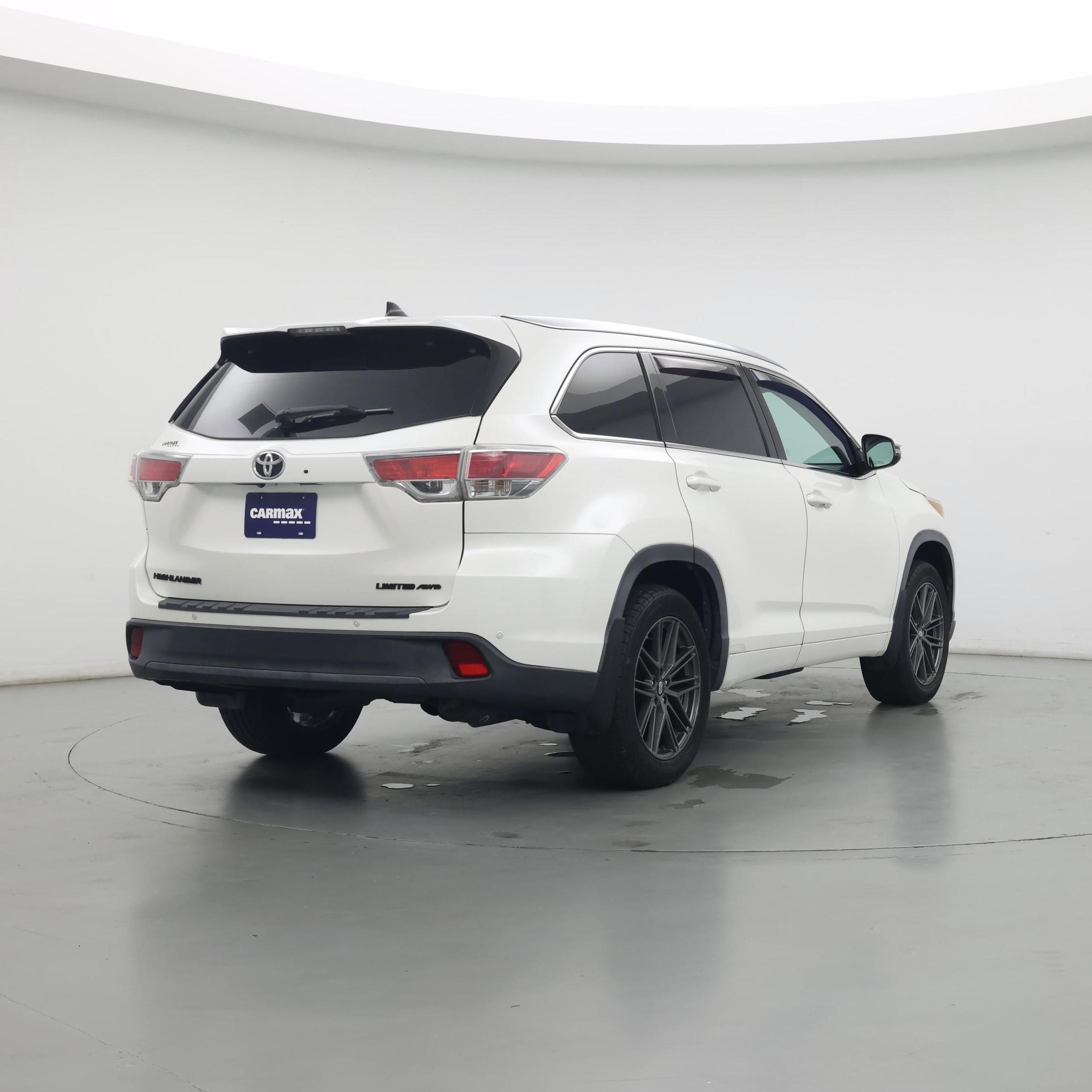 Thumbnail: 2014 Toyota Highlander - 8