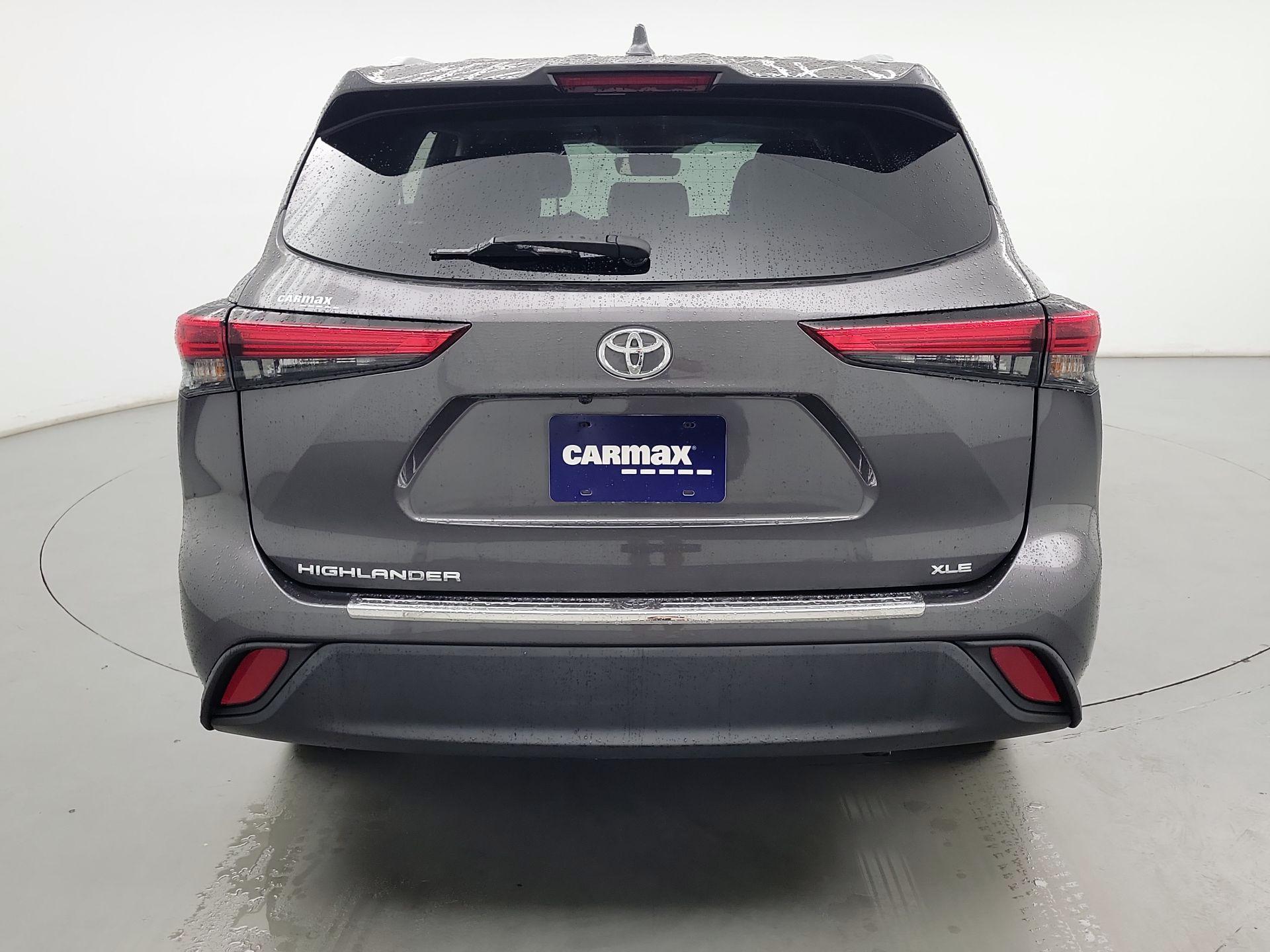 Thumbnail: 2022 Toyota Highlander - 6