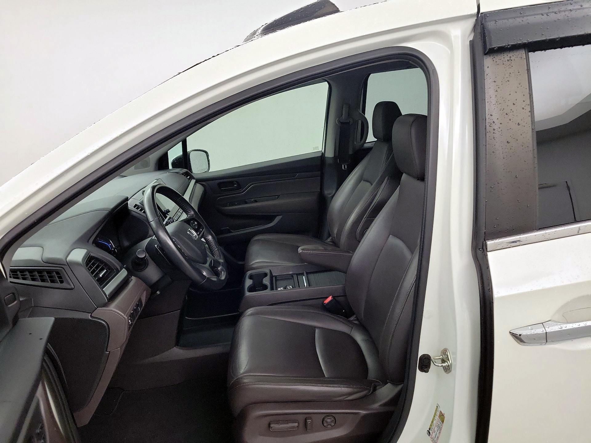 Thumbnail: 2018 Honda Odyssey - 11