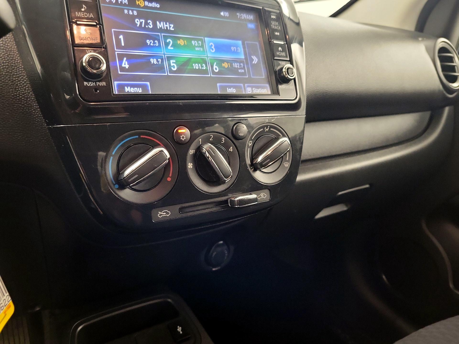 Thumbnail: 2019 Mitsubishi Mirage - 16
