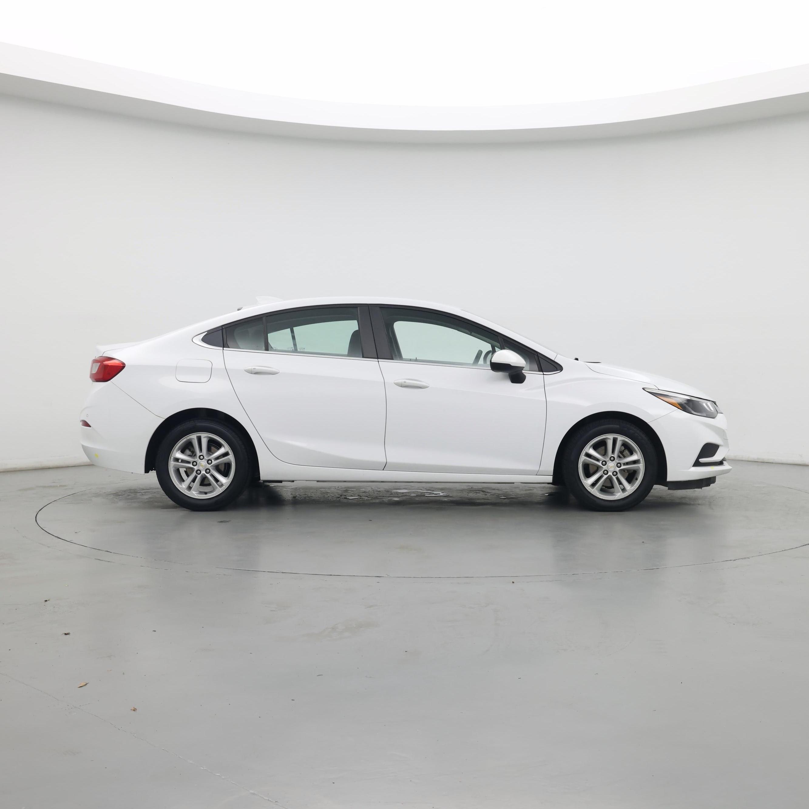 Thumbnail: 2018 Chevrolet Cruze - 7