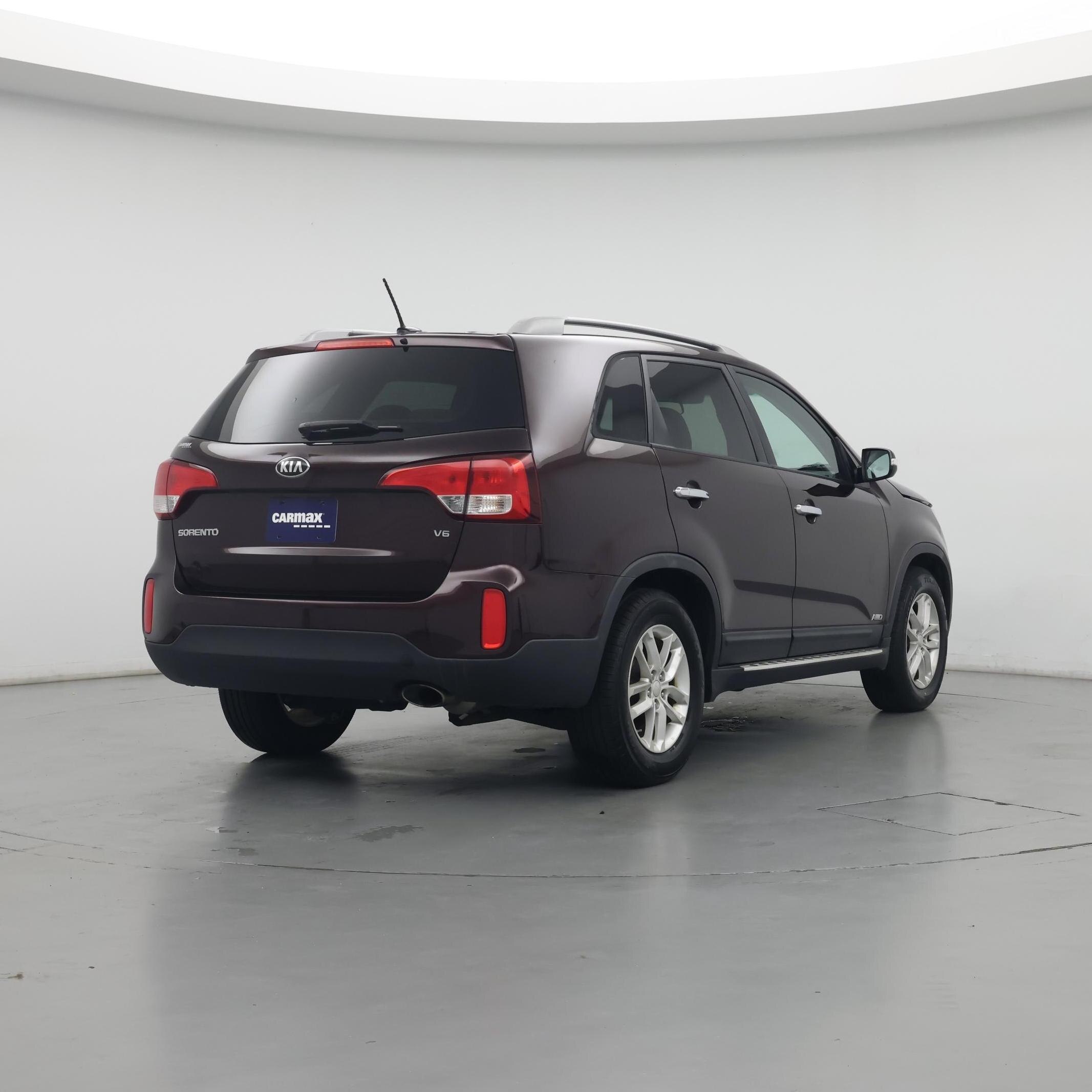 Thumbnail: 2015 Kia Sorento - 8