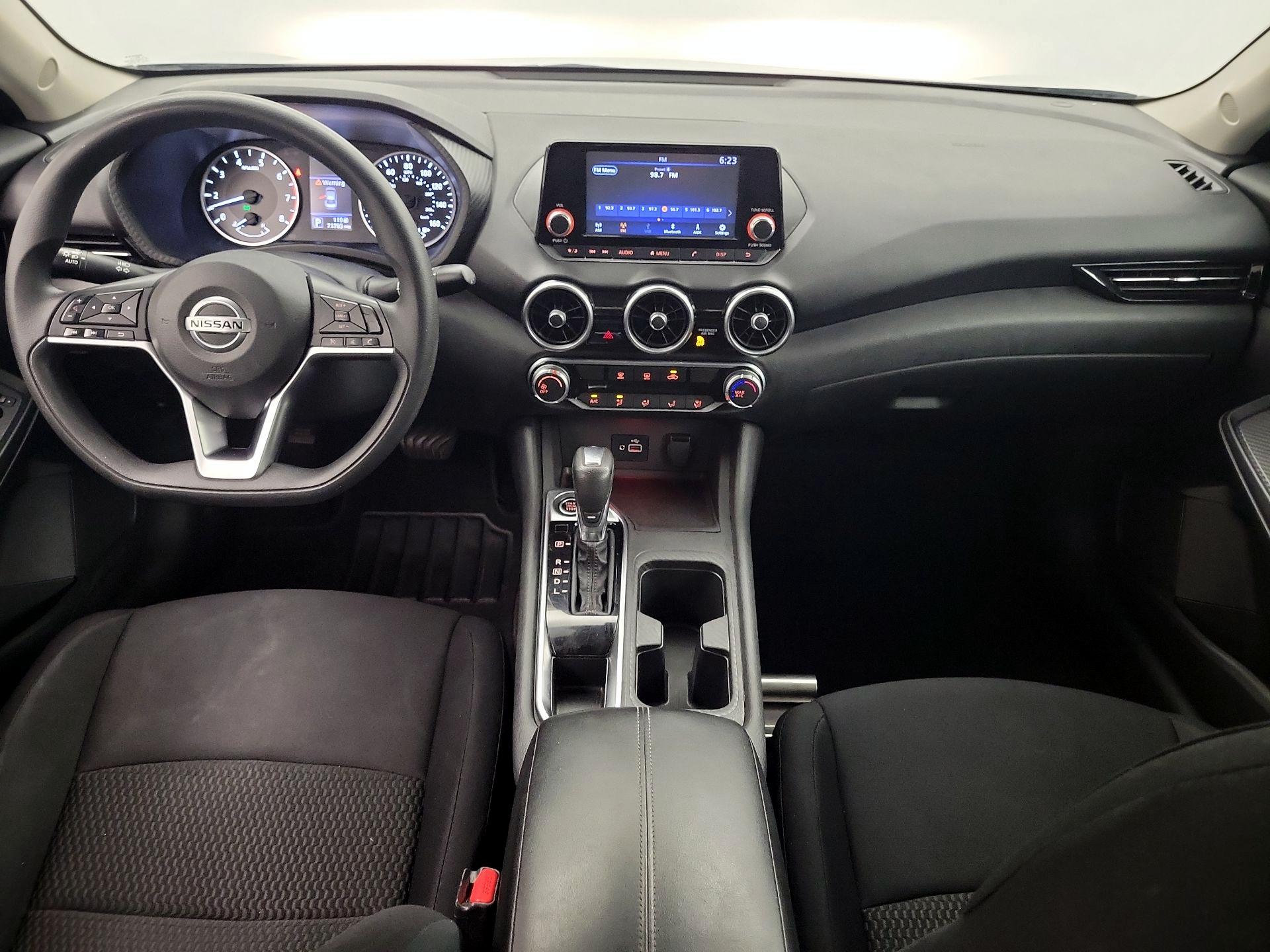 Thumbnail: 2020 Nissan Sentra - 9