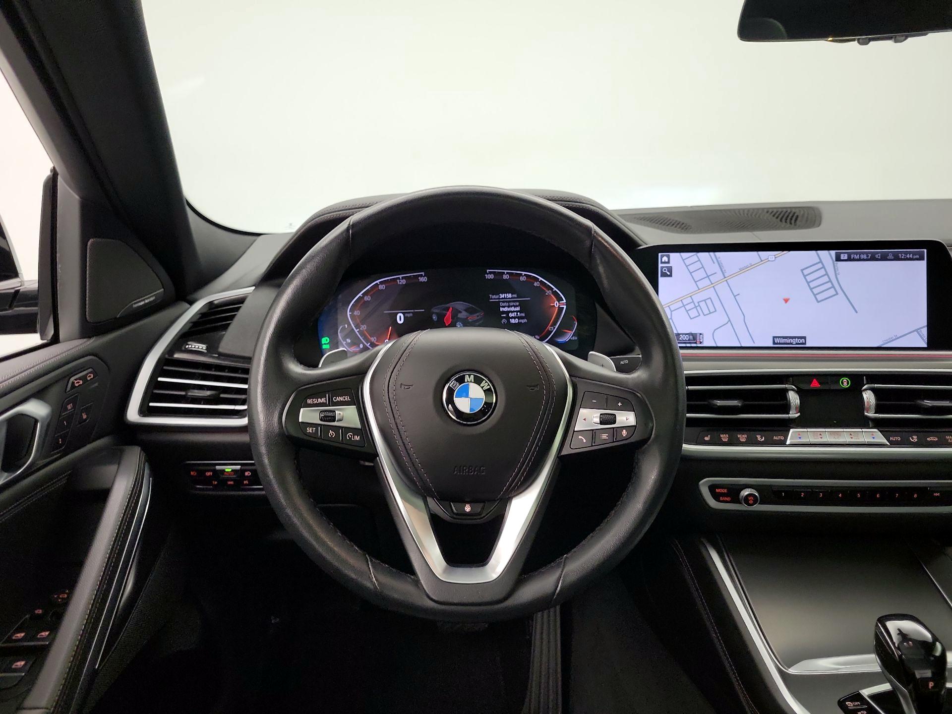 Thumbnail: 2021 BMW X6 - 10