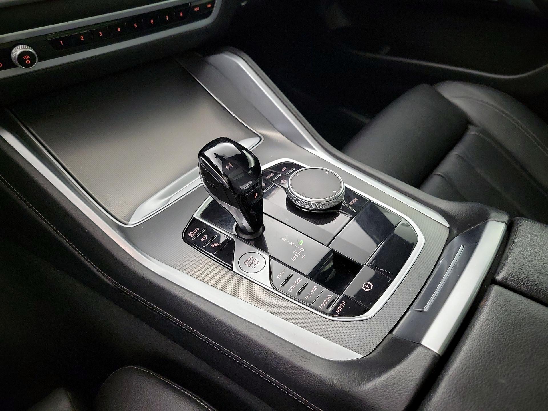 Thumbnail: 2021 BMW X6 - 18