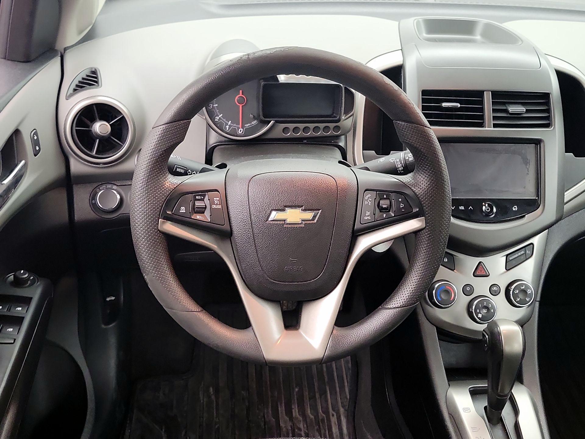 Thumbnail: 2016 Chevrolet Sonic - 10