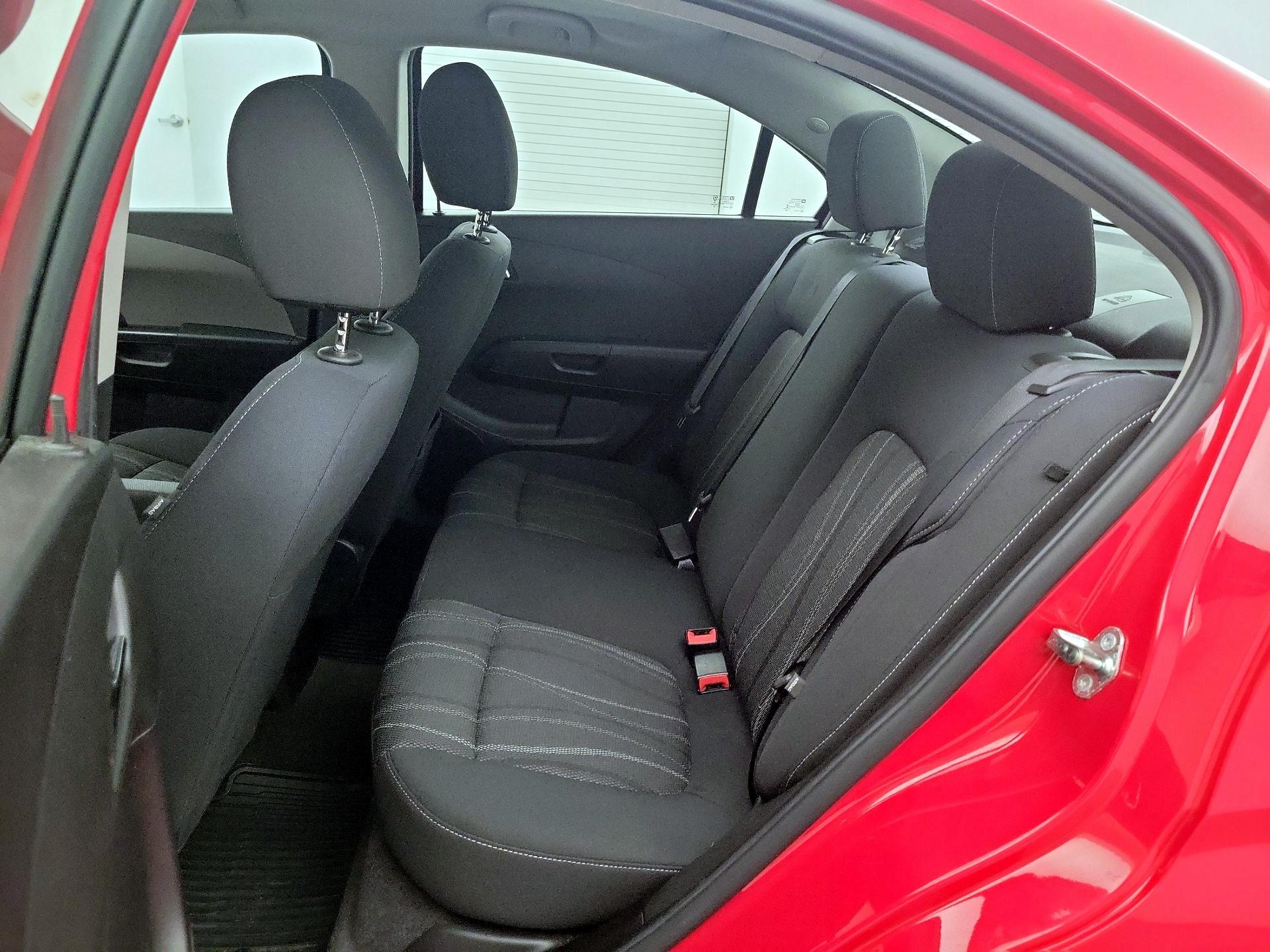 Thumbnail: 2016 Chevrolet Sonic - 17