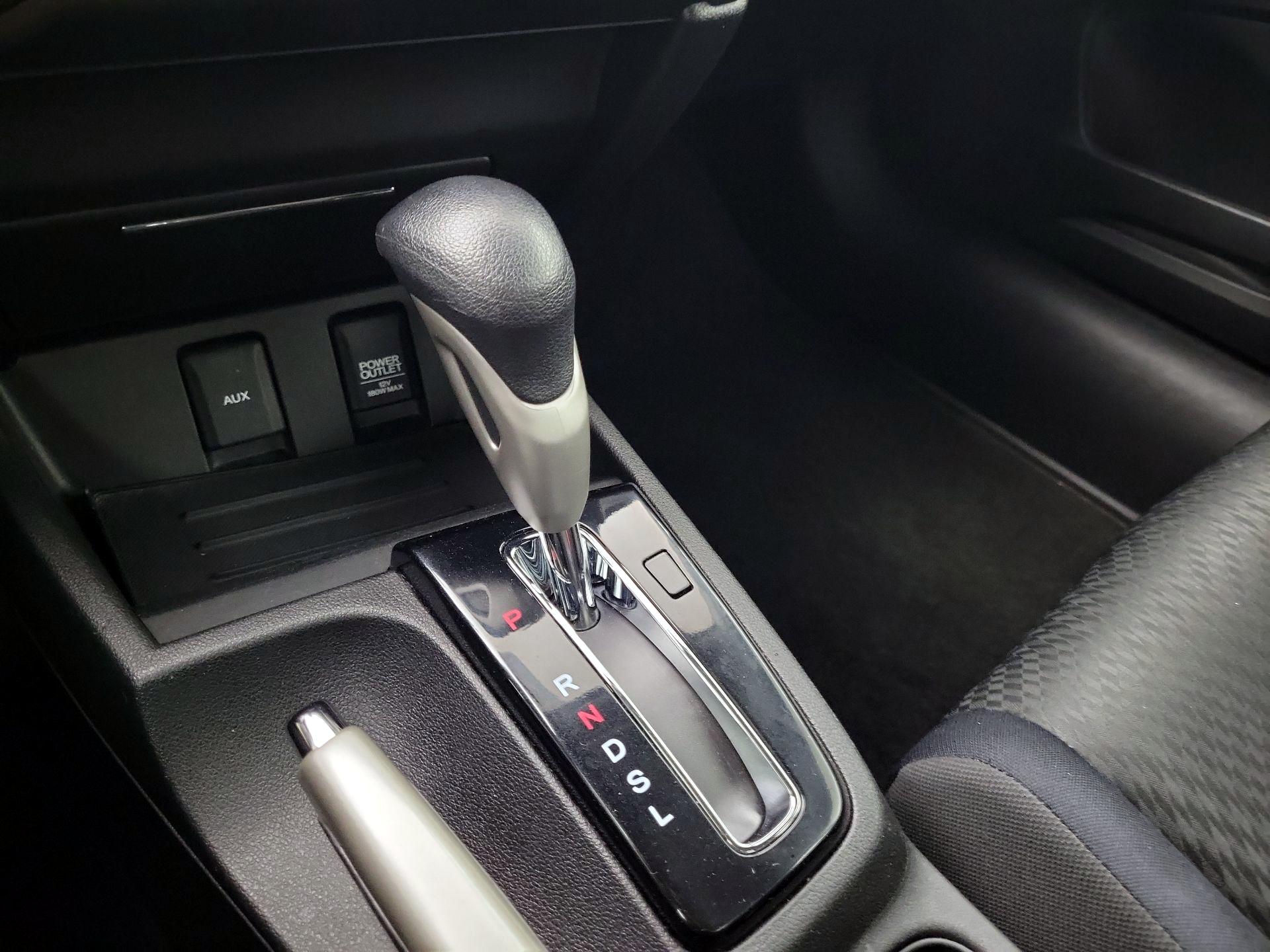Thumbnail: 2015 Honda Civic - 17