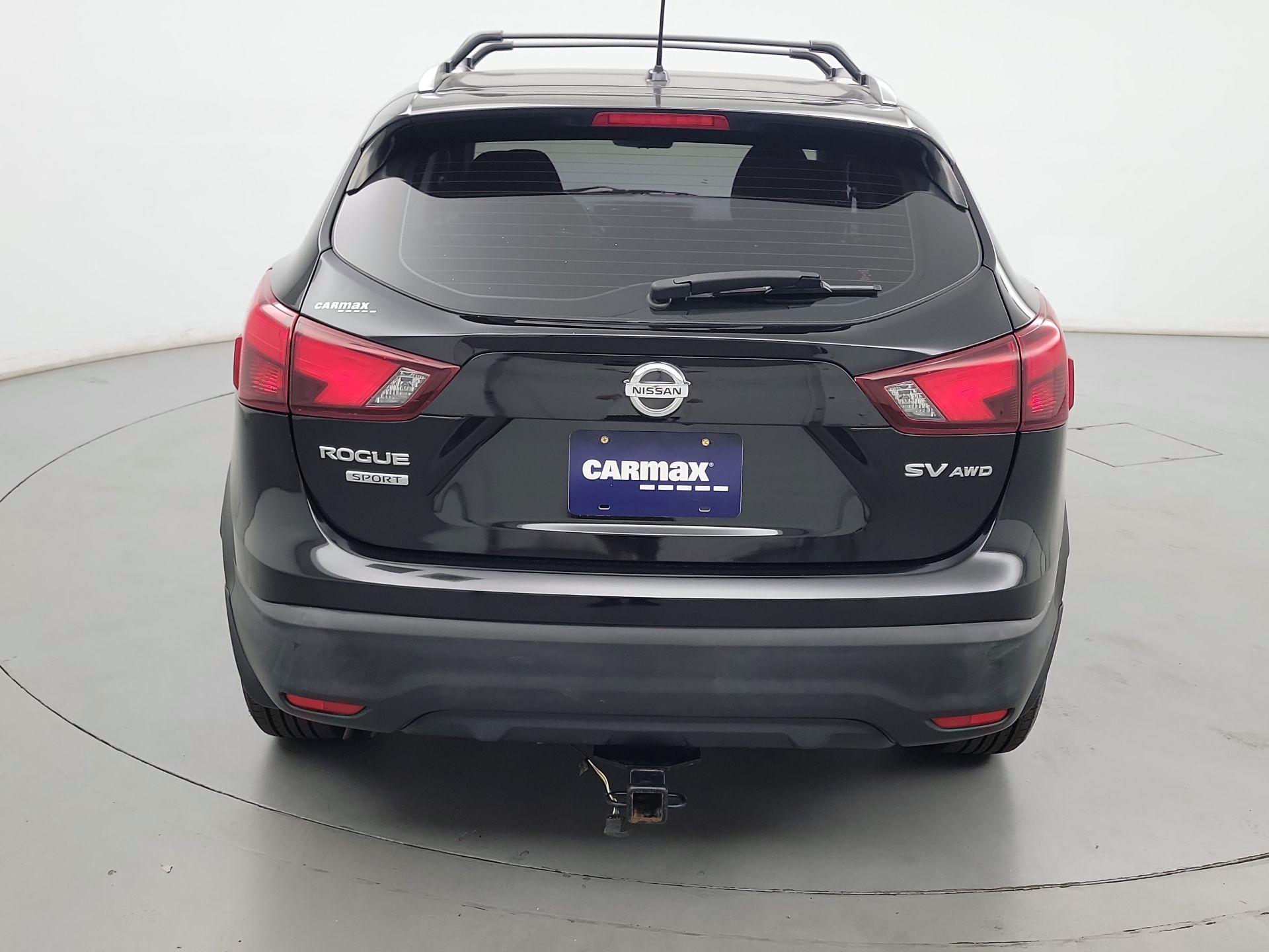 Thumbnail: 2018 Nissan Rogue Sport - 6