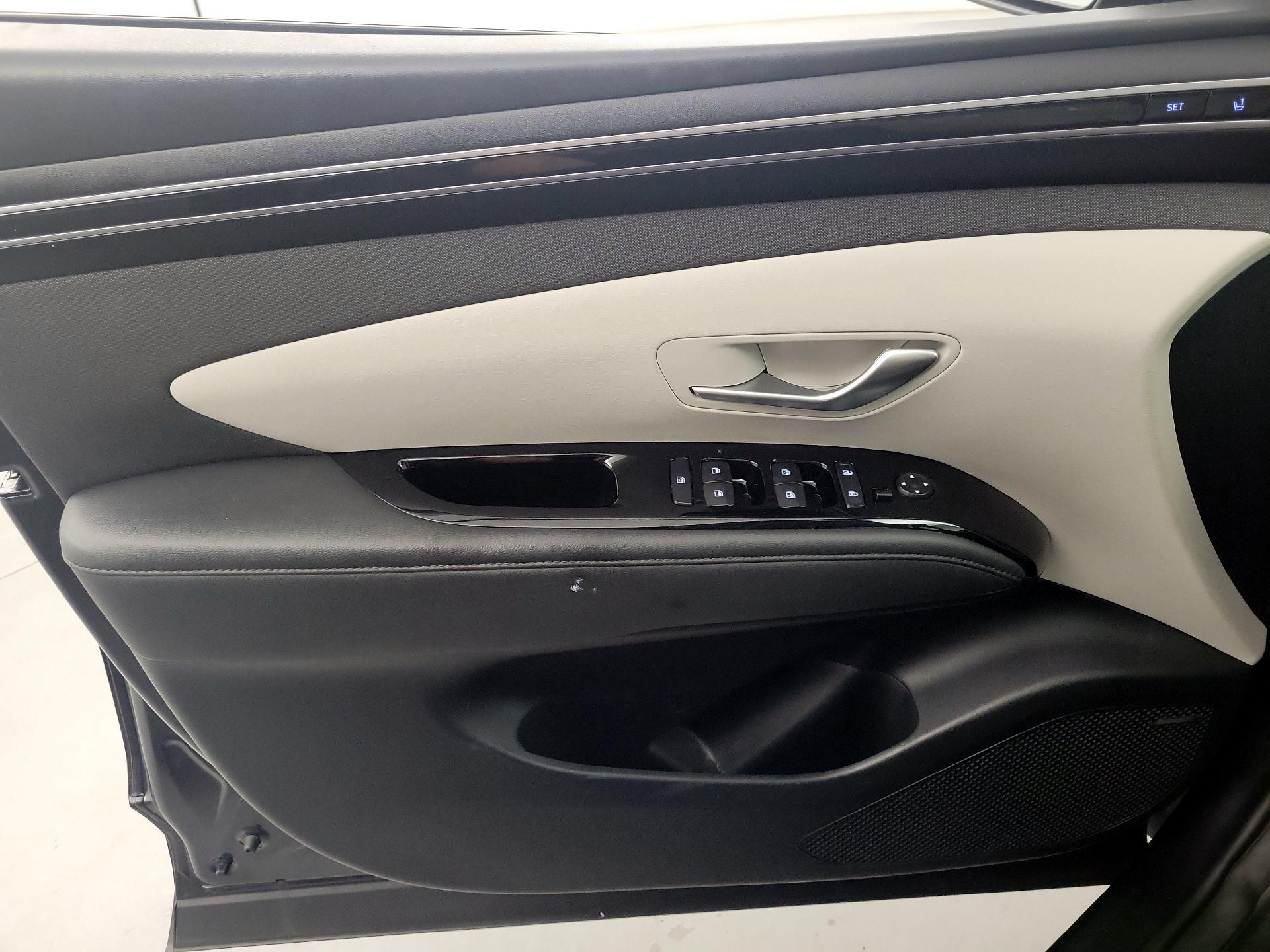 Thumbnail: 2023 Hyundai Tucson - 12