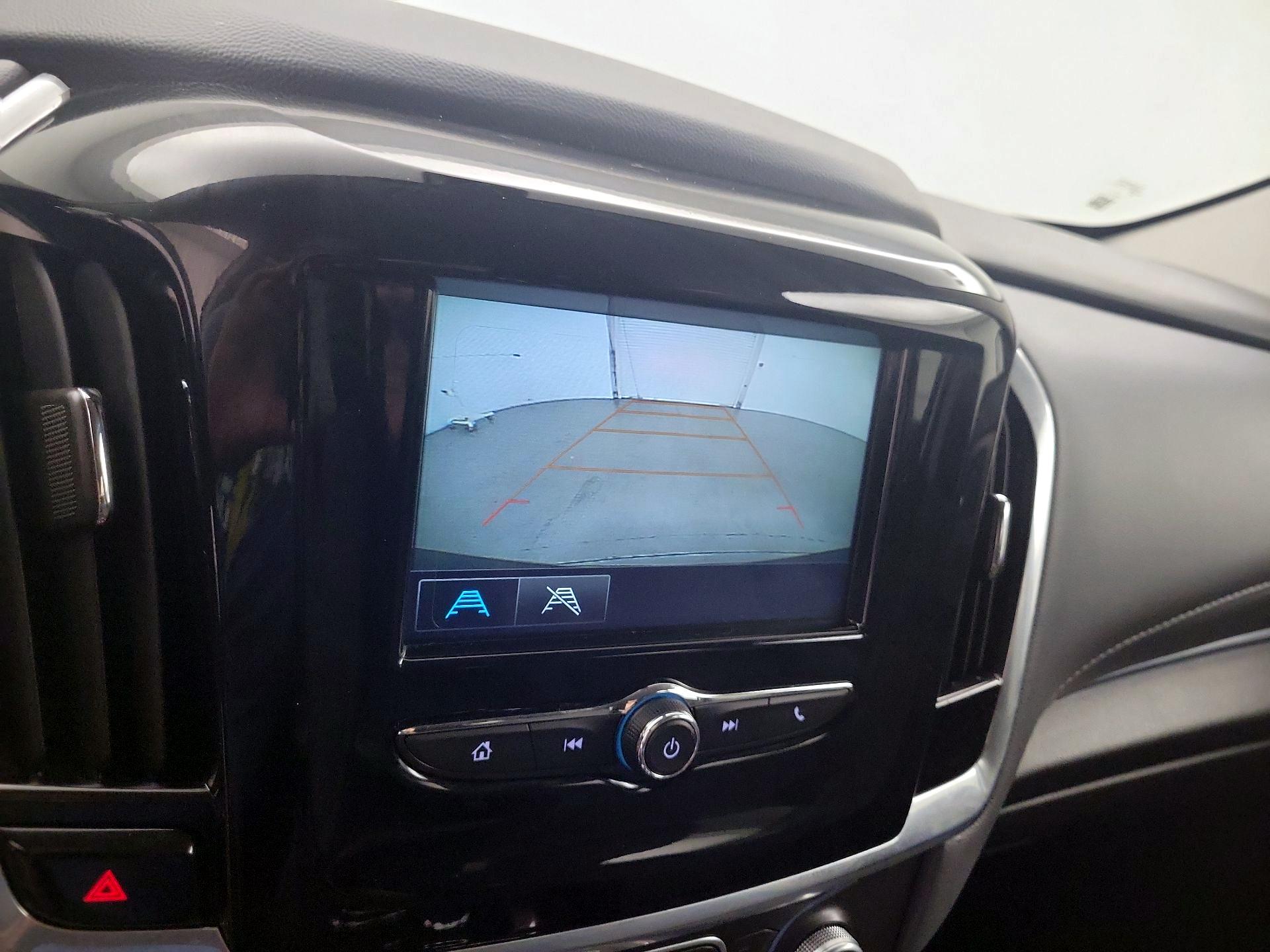 Thumbnail: 2019 Chevrolet Traverse - 14
