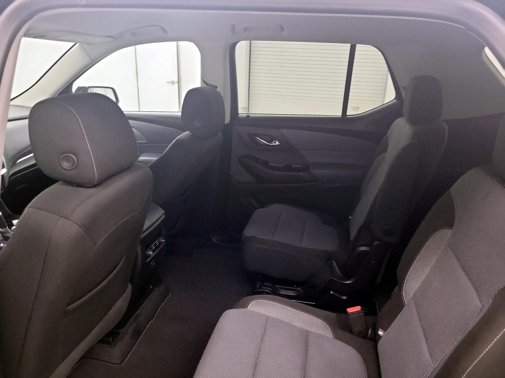 Thumbnail: 2019 Chevrolet Traverse - 19