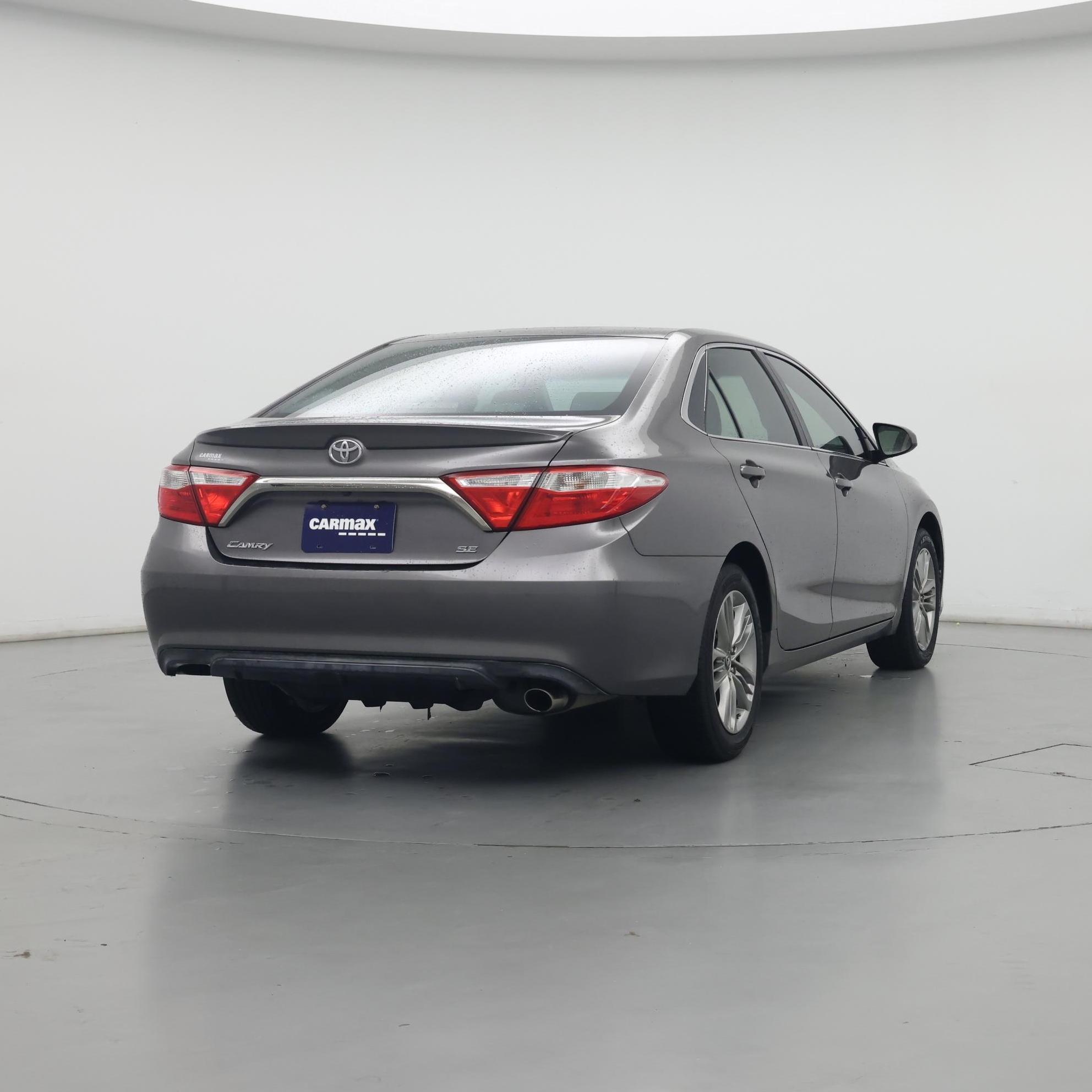 Thumbnail: 2017 Toyota Camry - 4