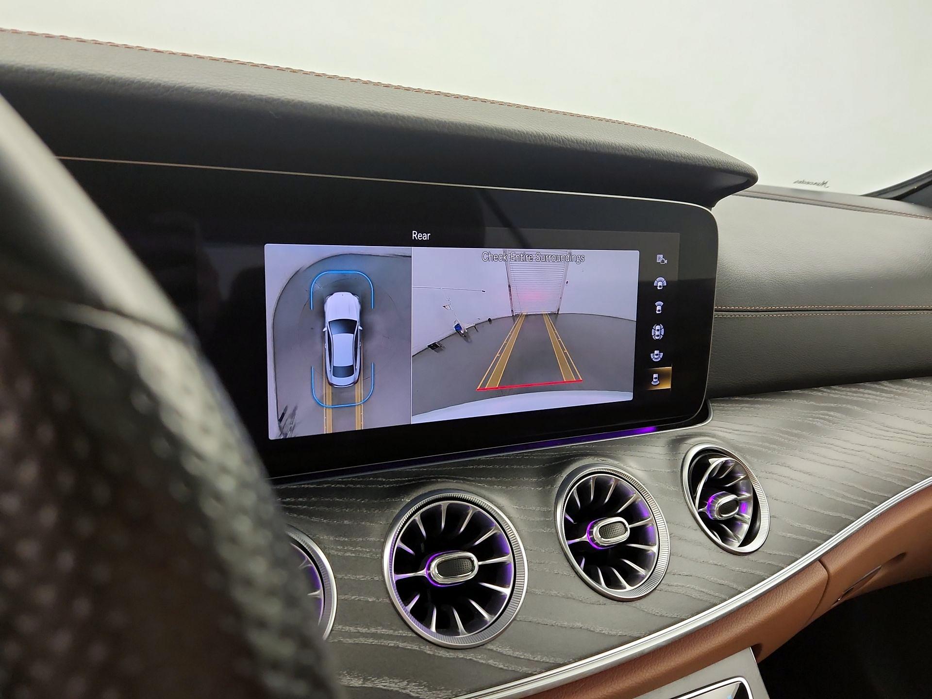 Thumbnail: 2022 Mercedes-Benz E-Class - 15