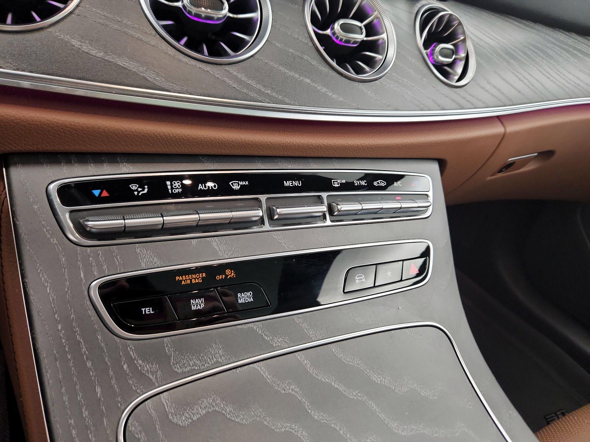 Thumbnail: 2022 Mercedes-Benz E-Class - 17