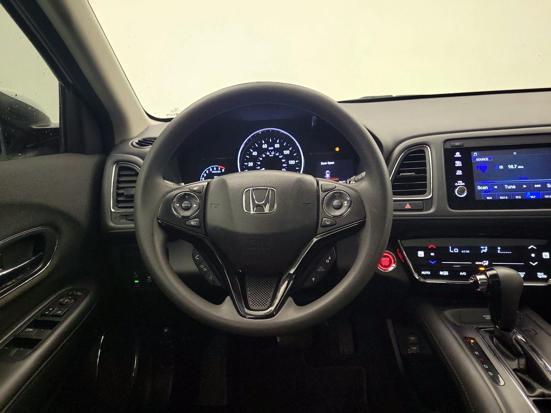 Thumbnail: 2019 Honda HR-V - 10