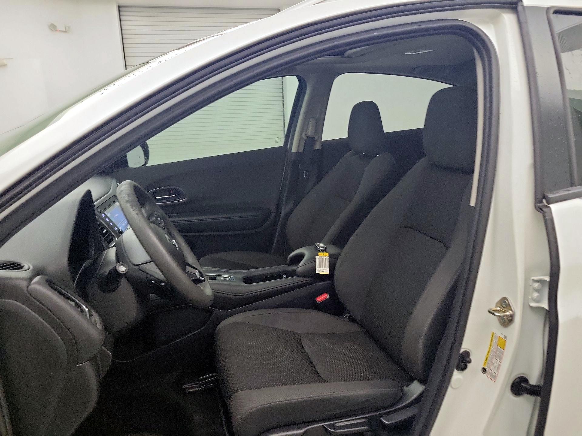 Thumbnail: 2019 Honda HR-V - 11