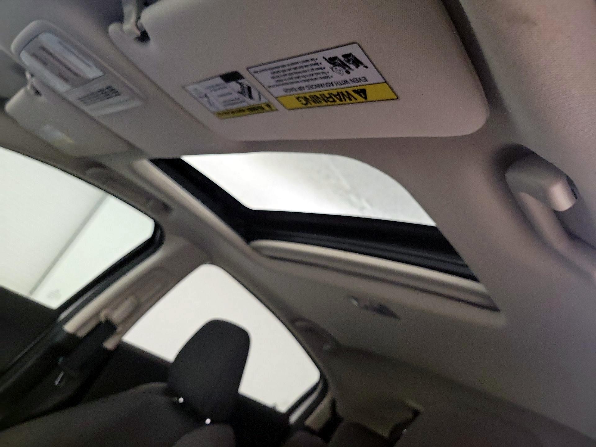 Thumbnail: 2019 Honda HR-V - 19