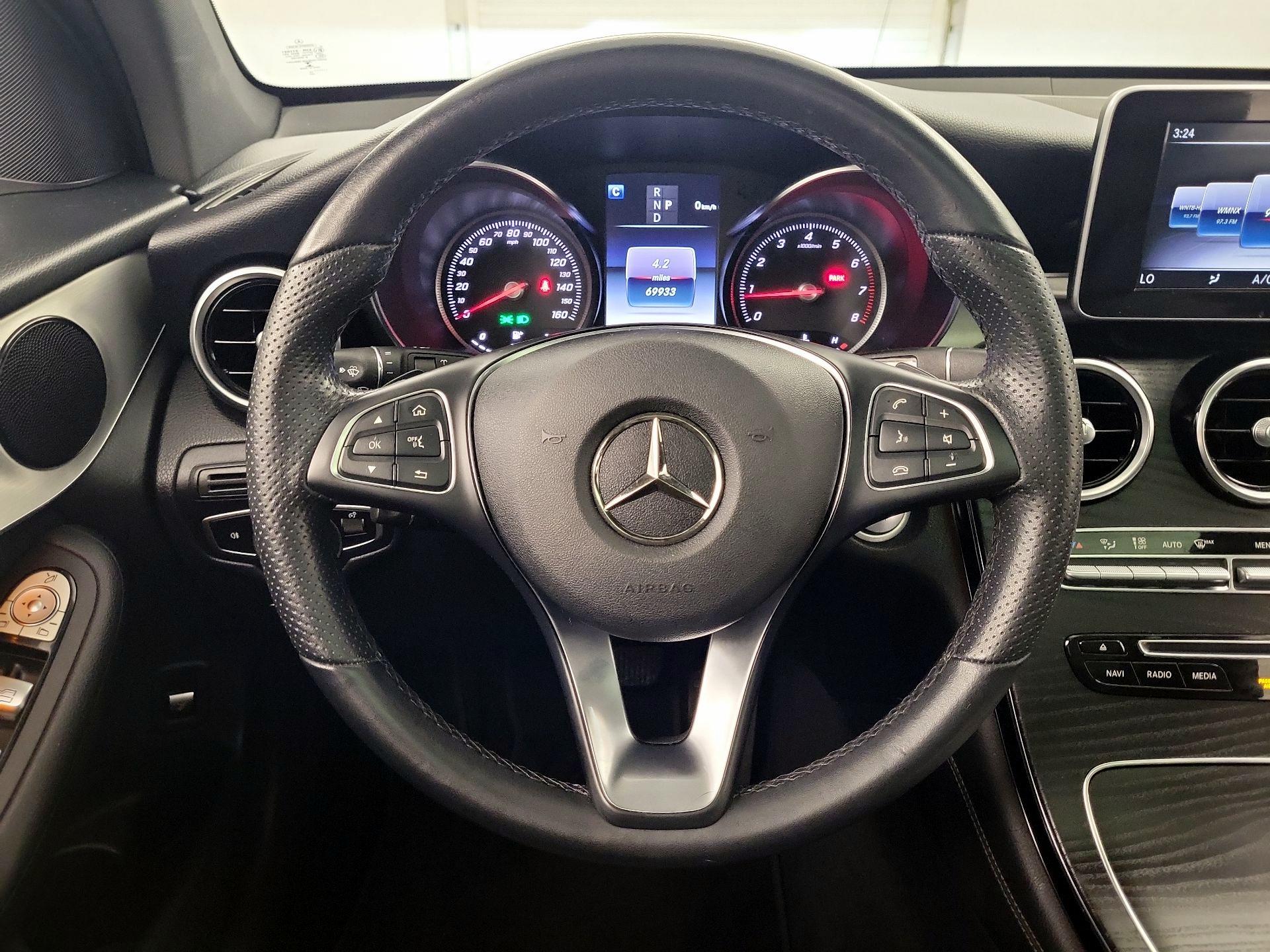 Thumbnail: 2019 Mercedes-Benz GLC - 10