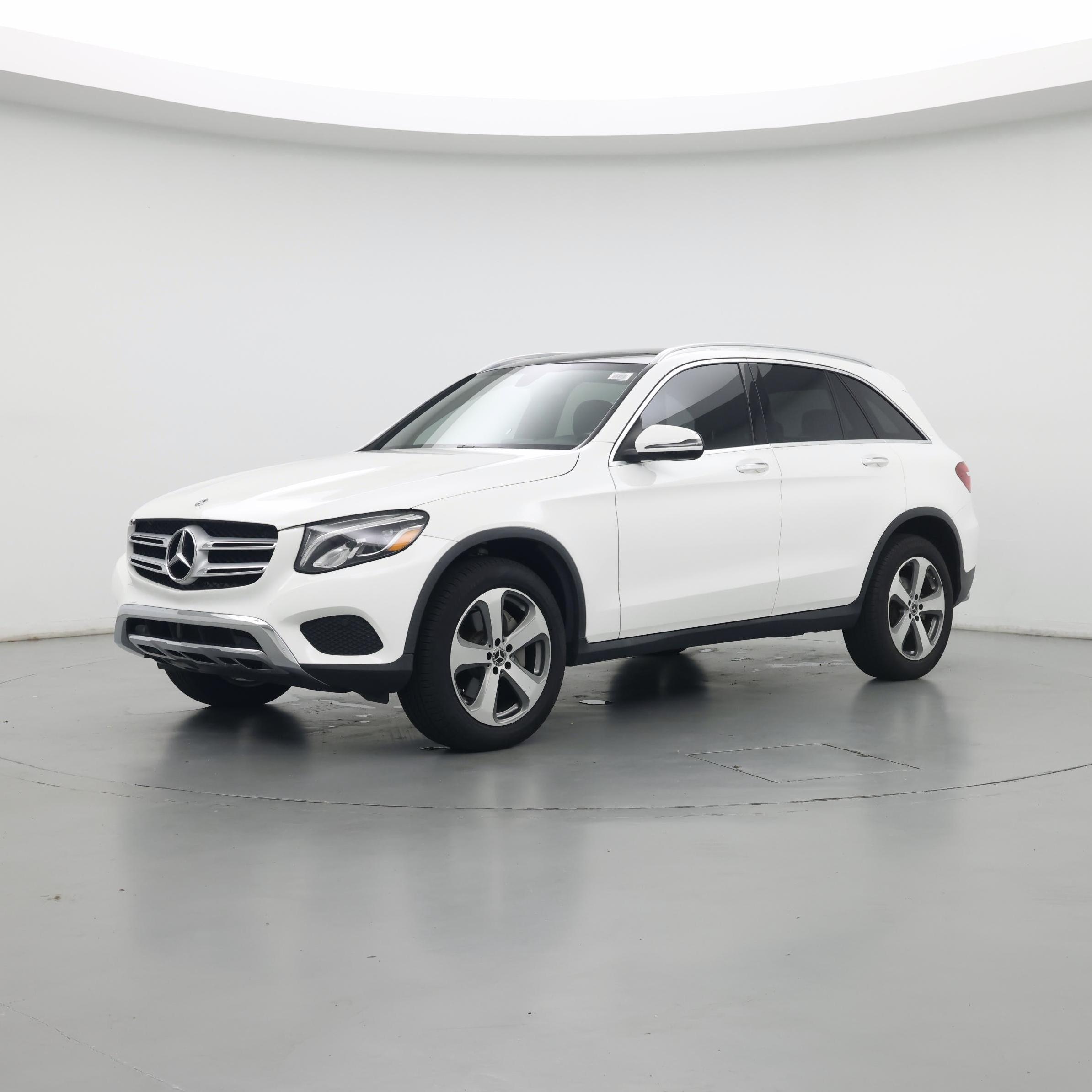 Thumbnail: 2019 Mercedes-Benz GLC - 2