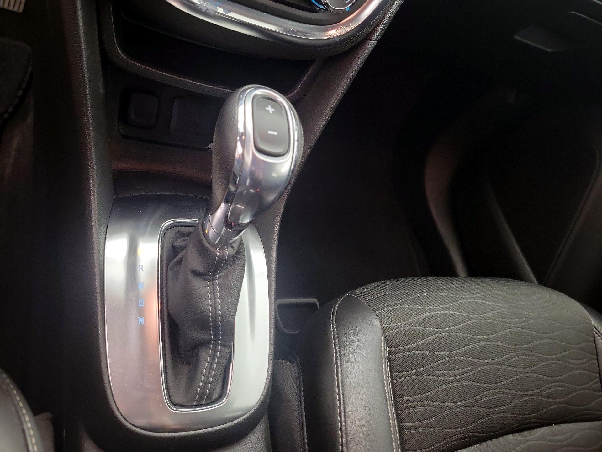 Thumbnail: 2016 Buick Encore - 17