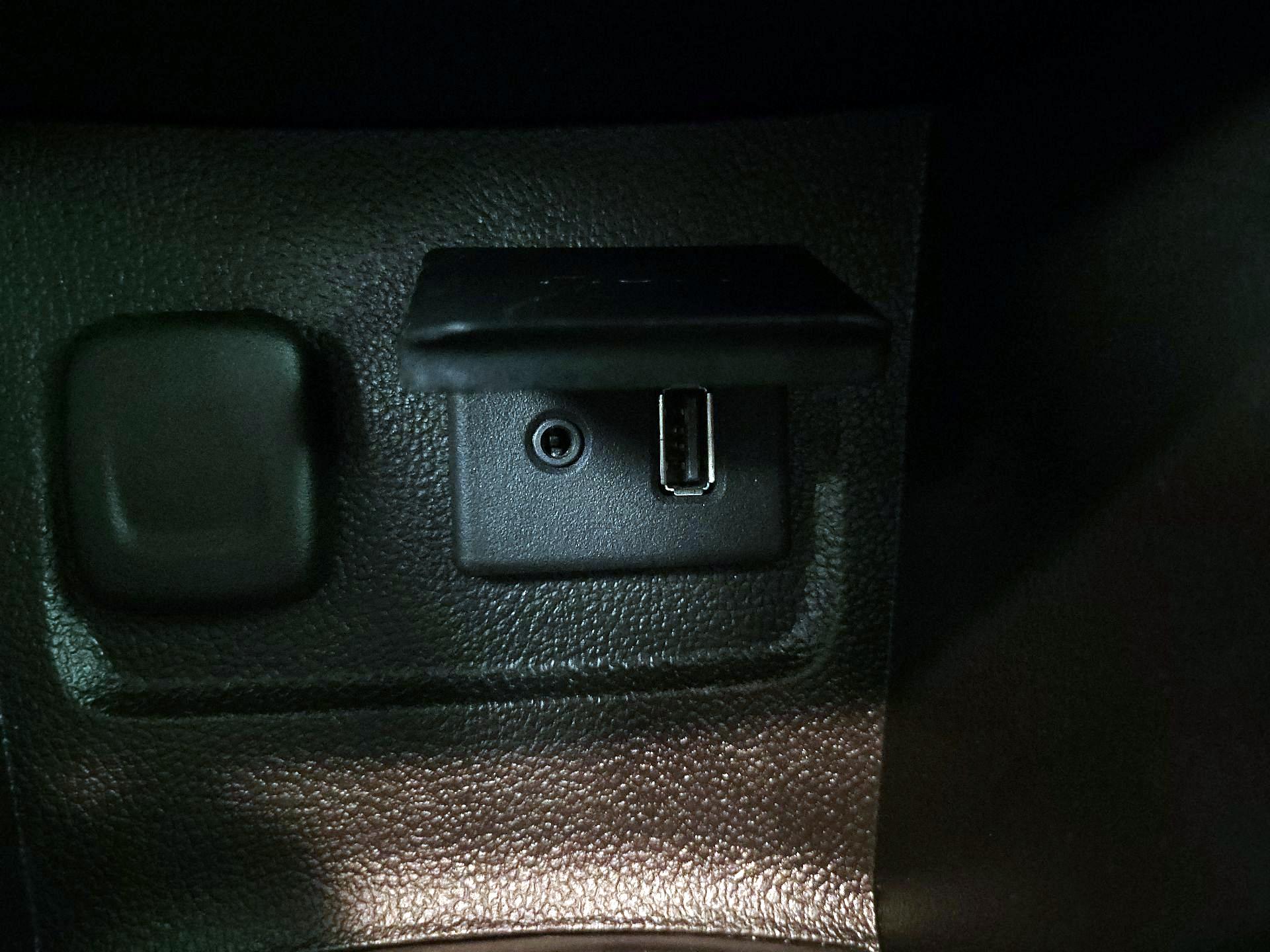 Thumbnail: 2016 Buick Encore - 18