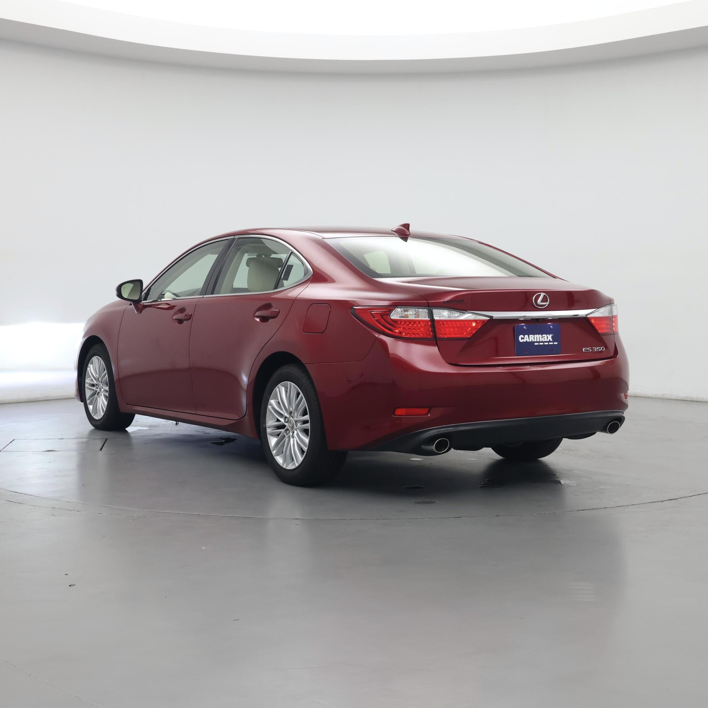 Thumbnail: 2015 Lexus ES - 2