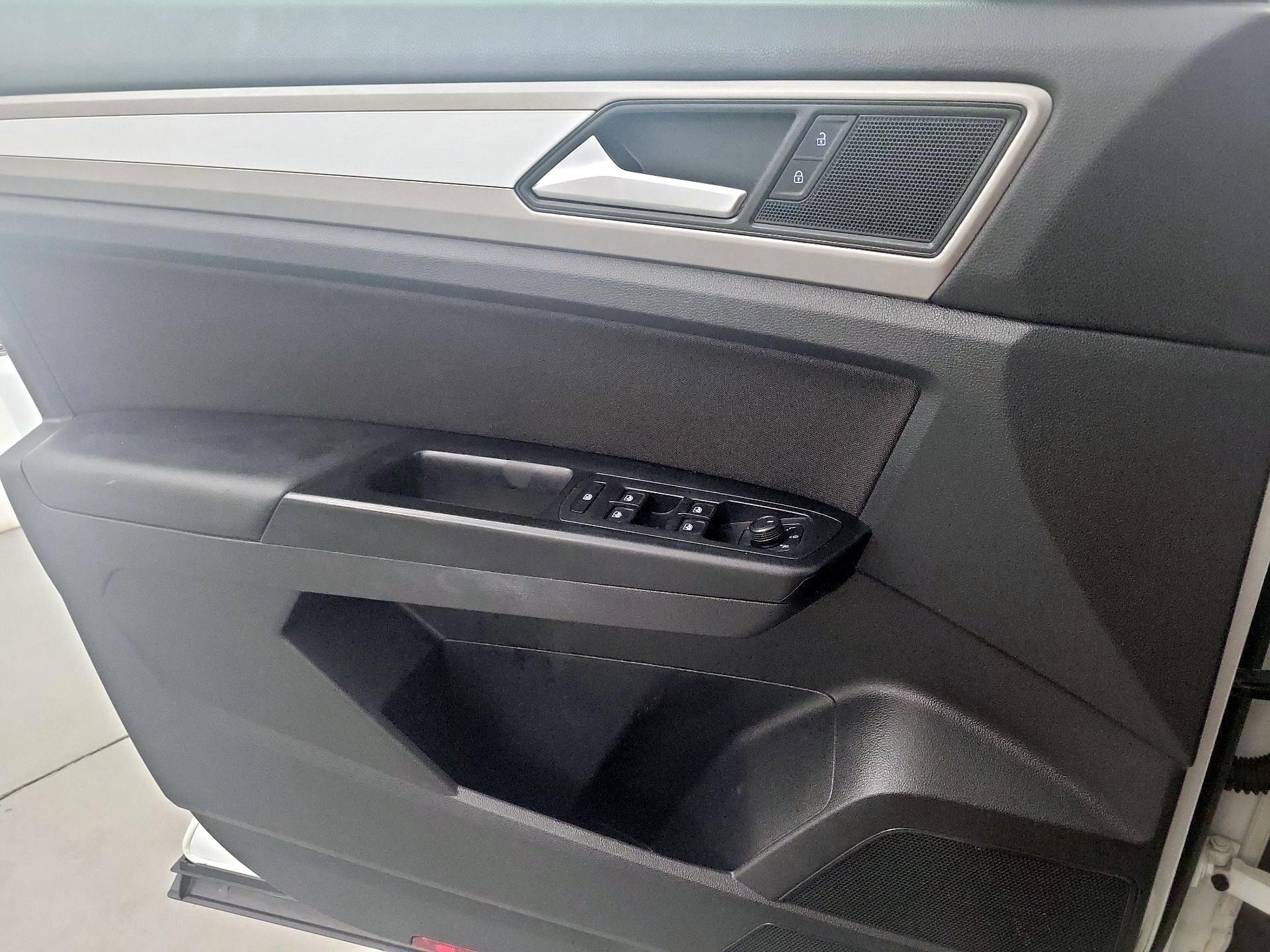 Thumbnail: 2021 Volkswagen Atlas - 12