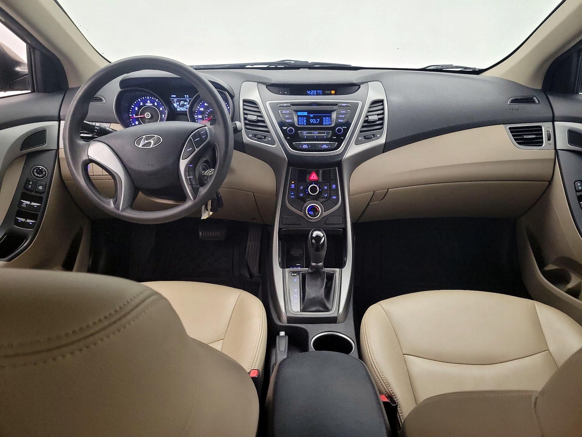 Thumbnail: 2016 Hyundai Elantra - 9
