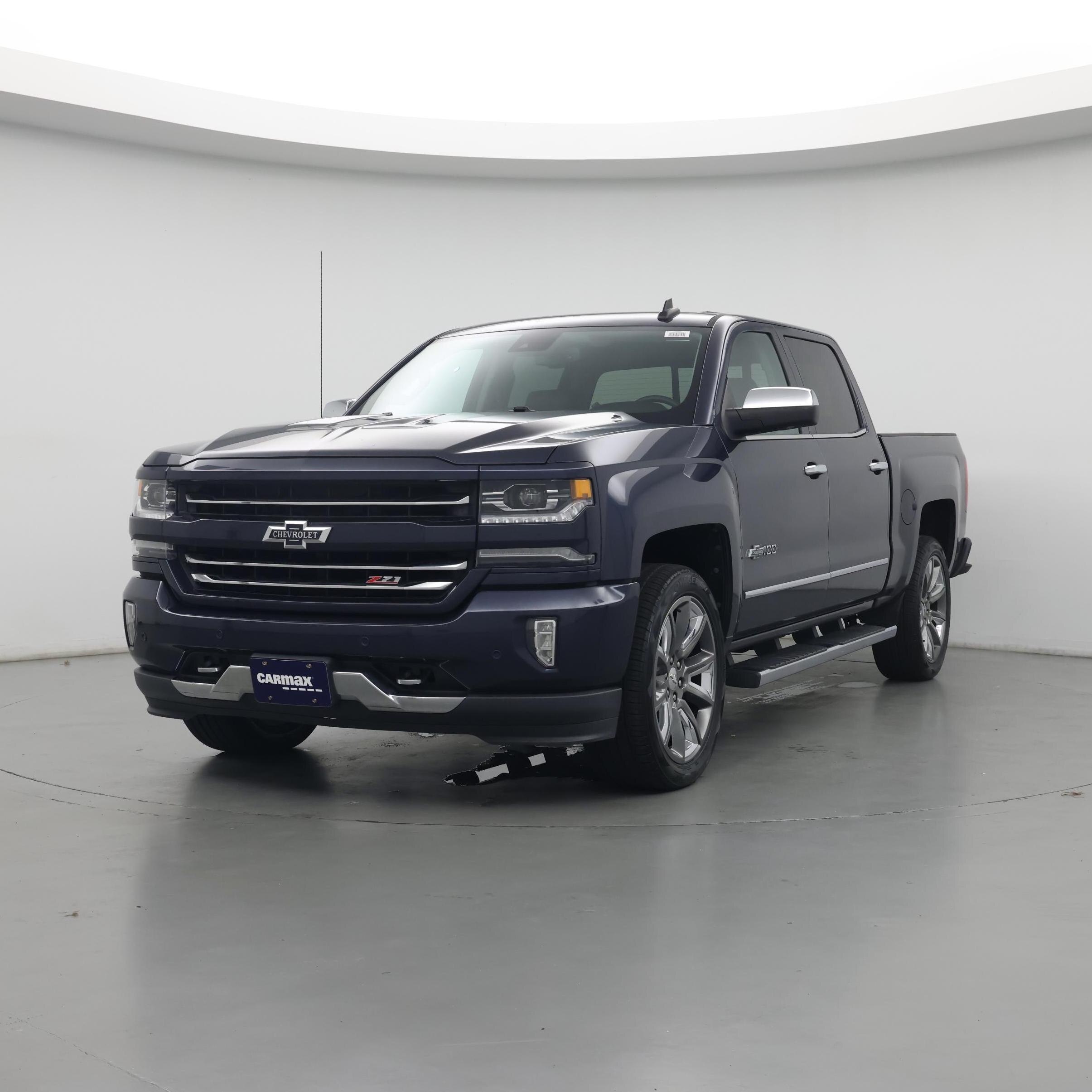 Thumbnail: 2018 Chevrolet Silverado 1500 - 4