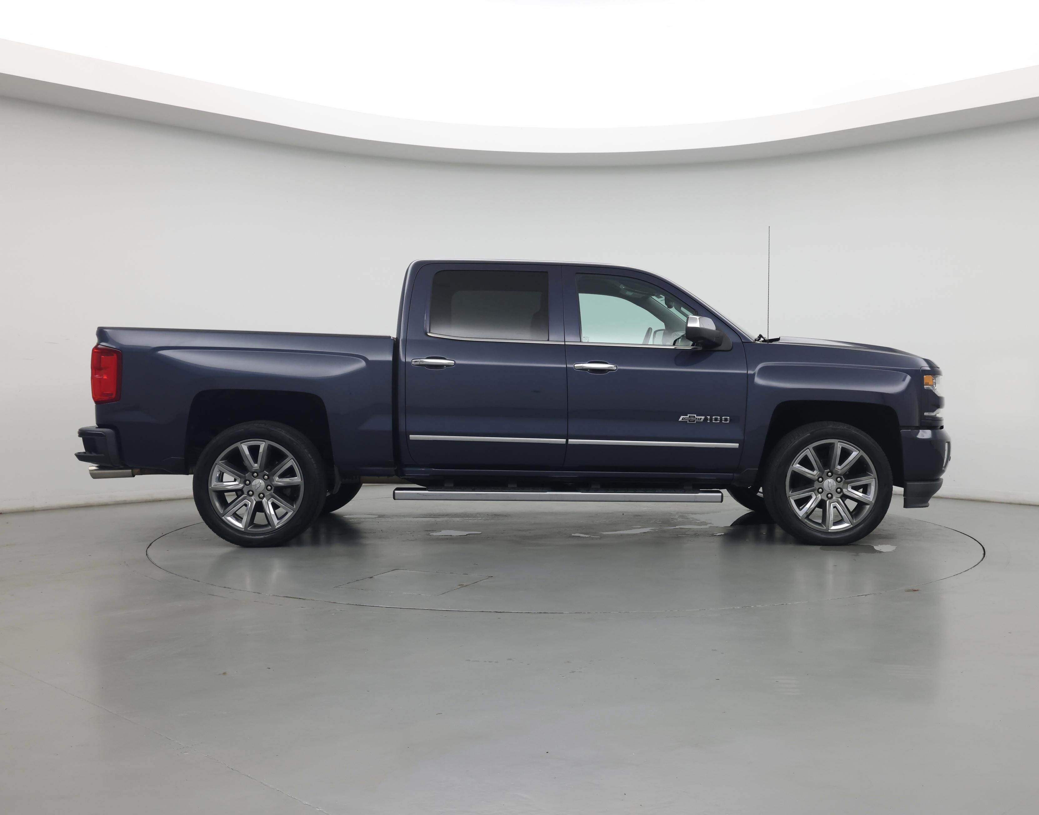 Thumbnail: 2018 Chevrolet Silverado 1500 - 7