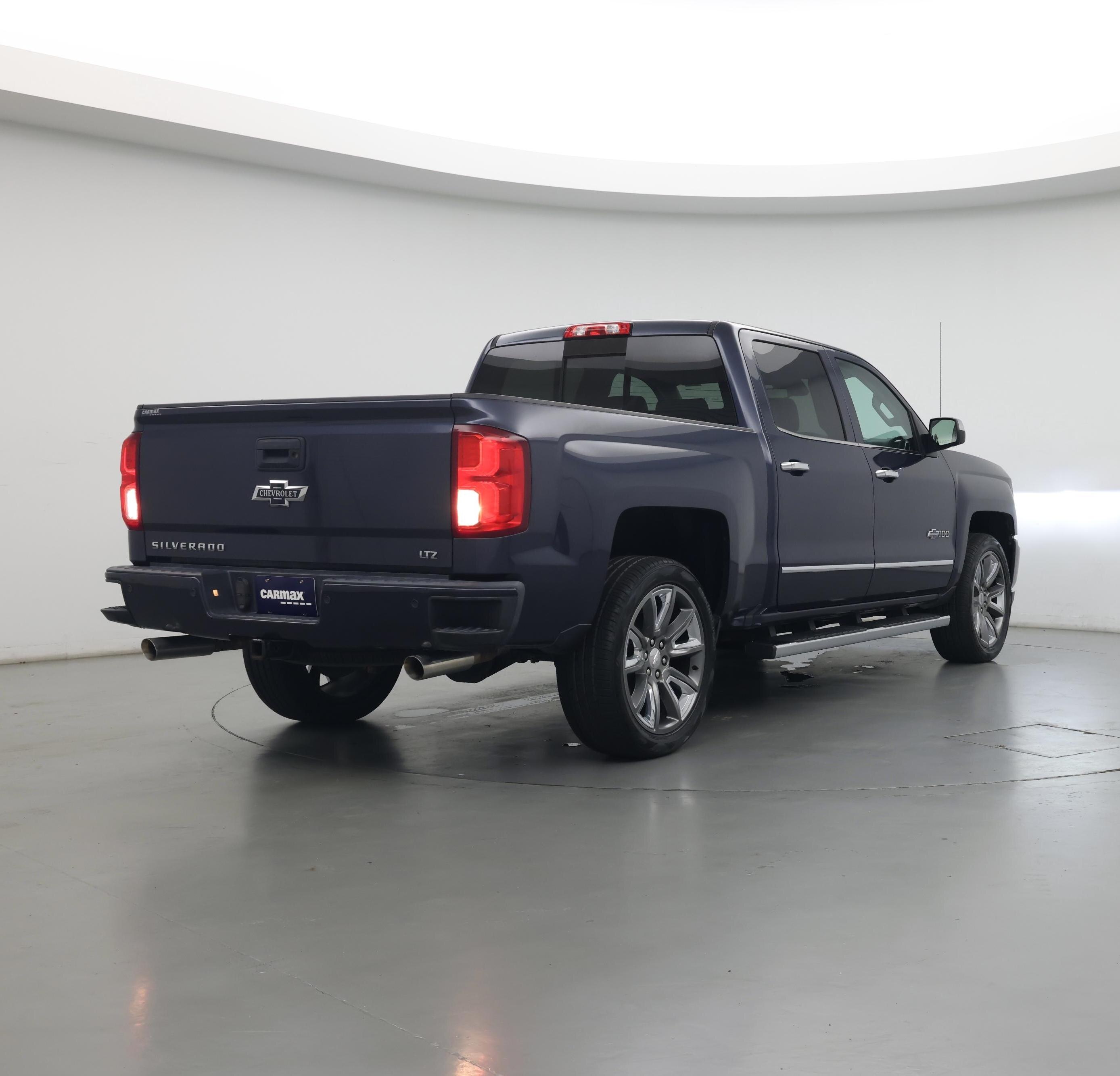 Thumbnail: 2018 Chevrolet Silverado 1500 - 8