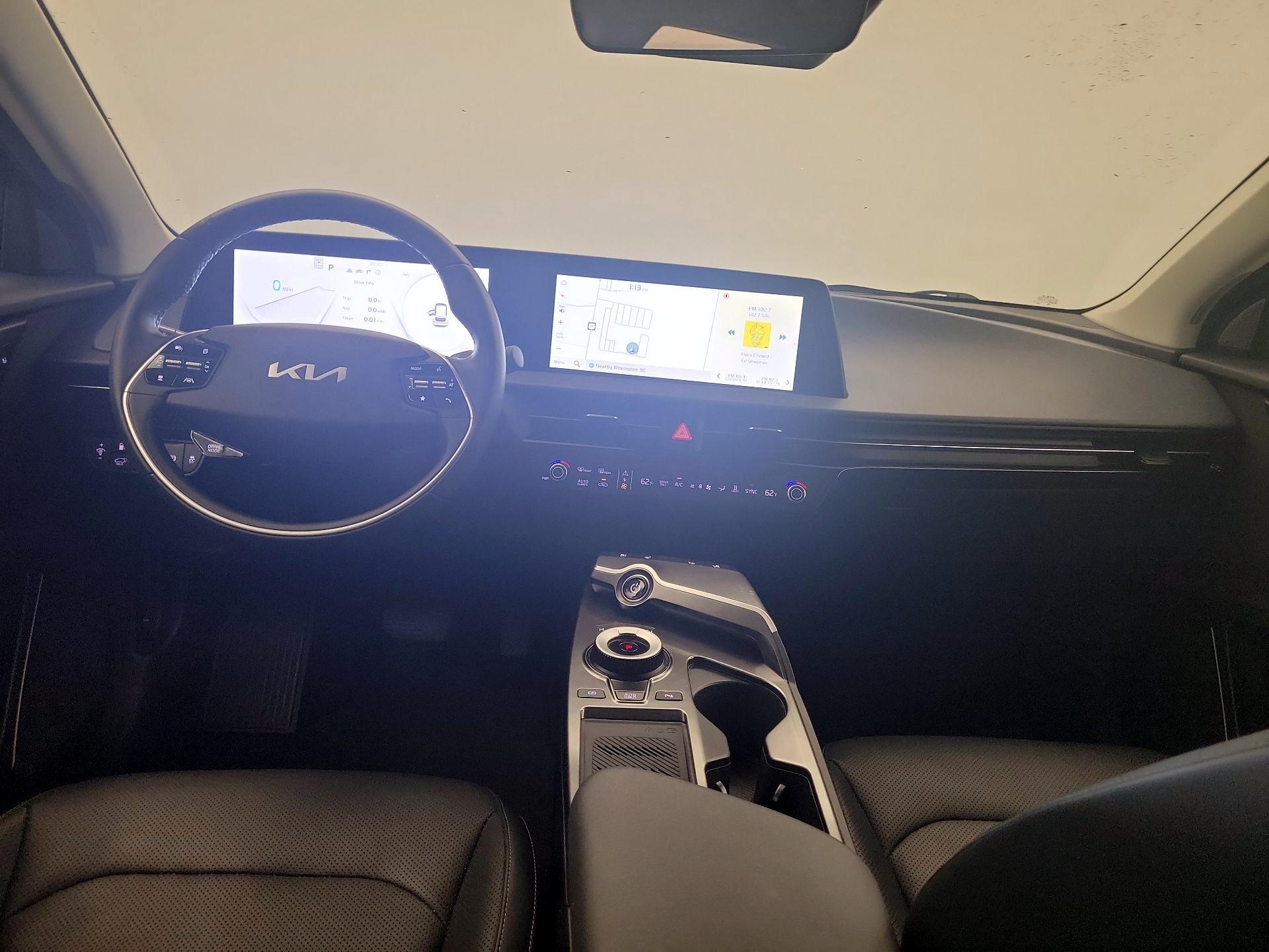 Thumbnail: 2022 Kia EV6 - 9