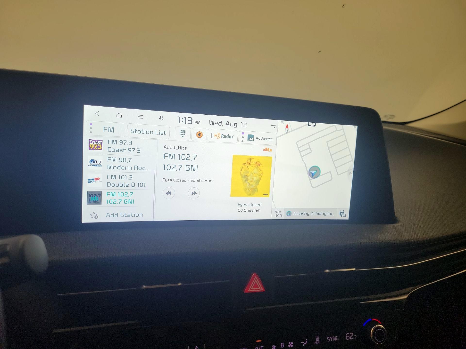Thumbnail: 2022 Kia EV6 - 16