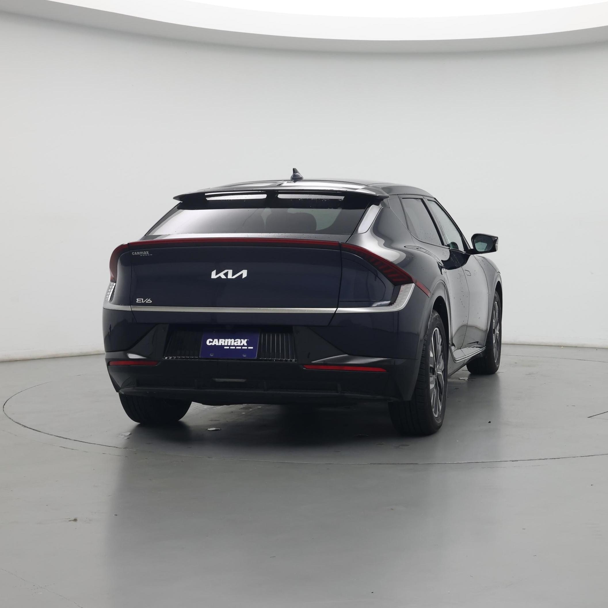 Thumbnail: 2022 Kia EV6 - 2