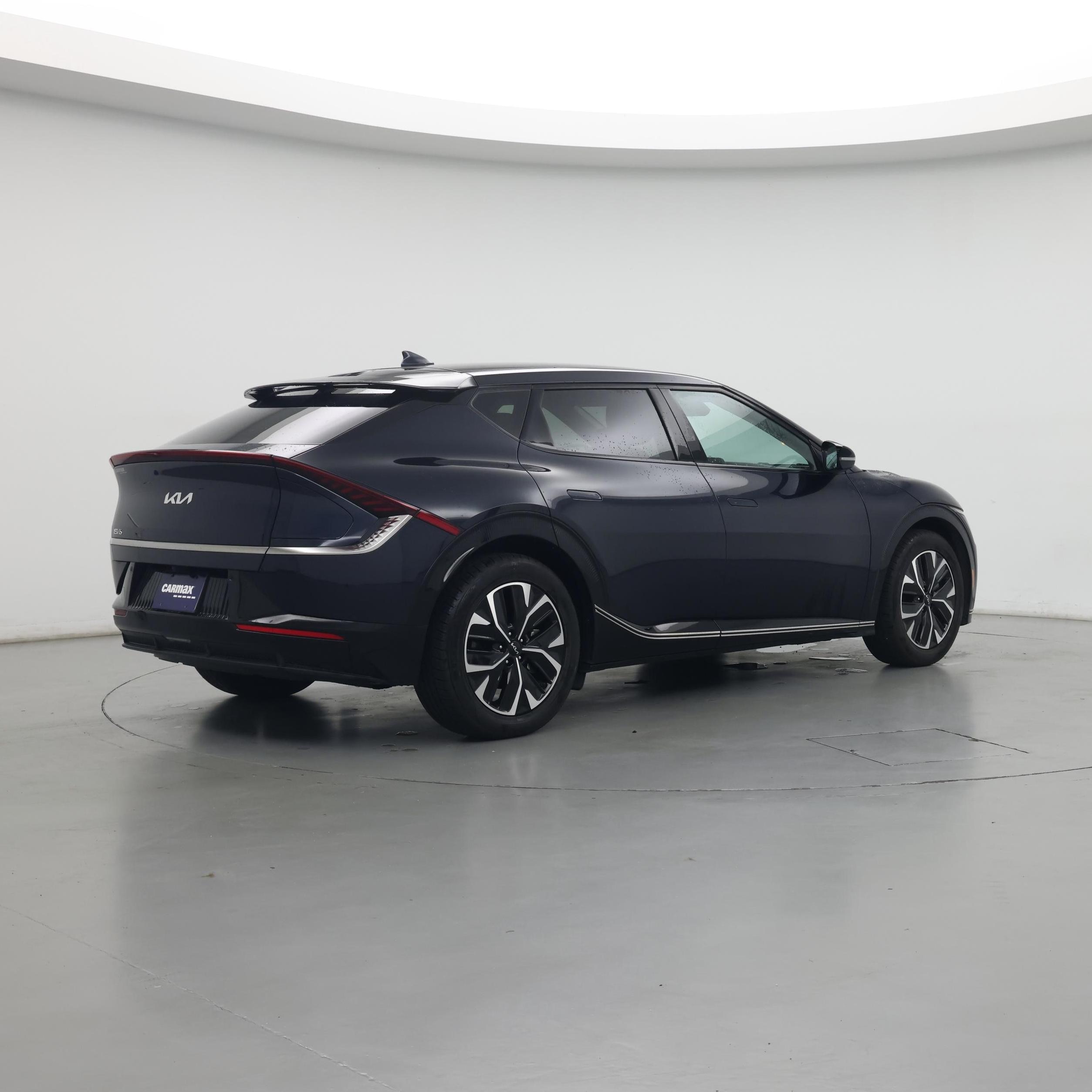 Thumbnail: 2022 Kia EV6 - 7