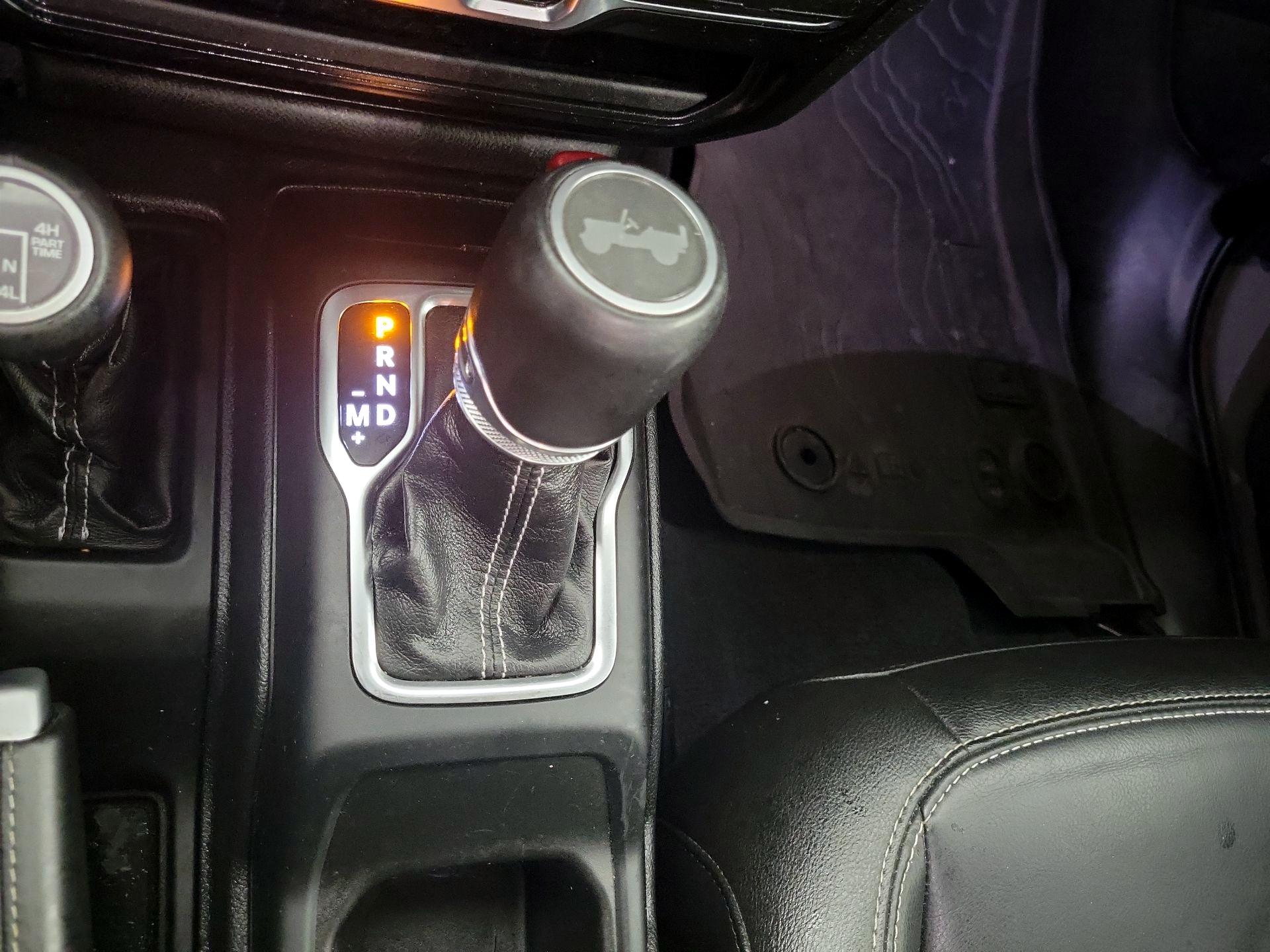 Thumbnail: 2021 Jeep Wrangler - 18